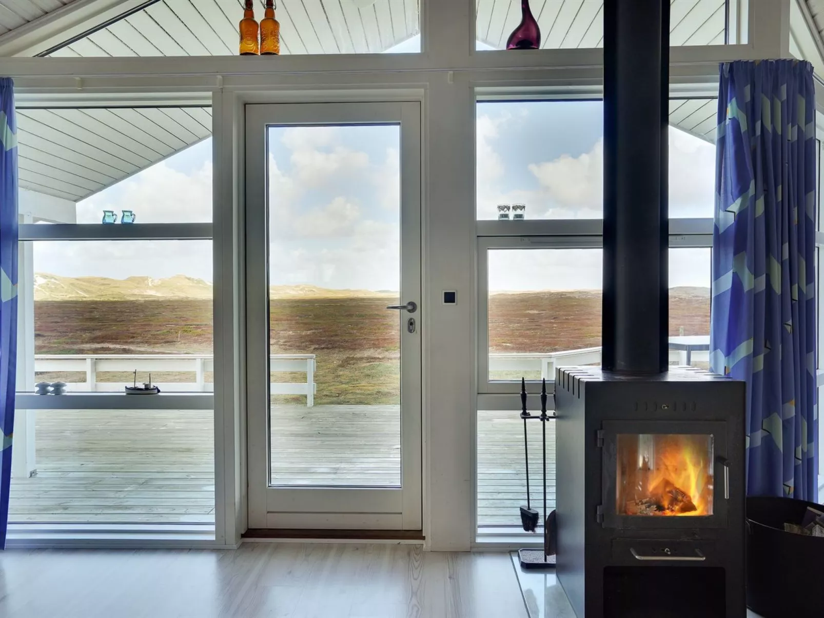 "Zaga" -  from the sea-Dehors