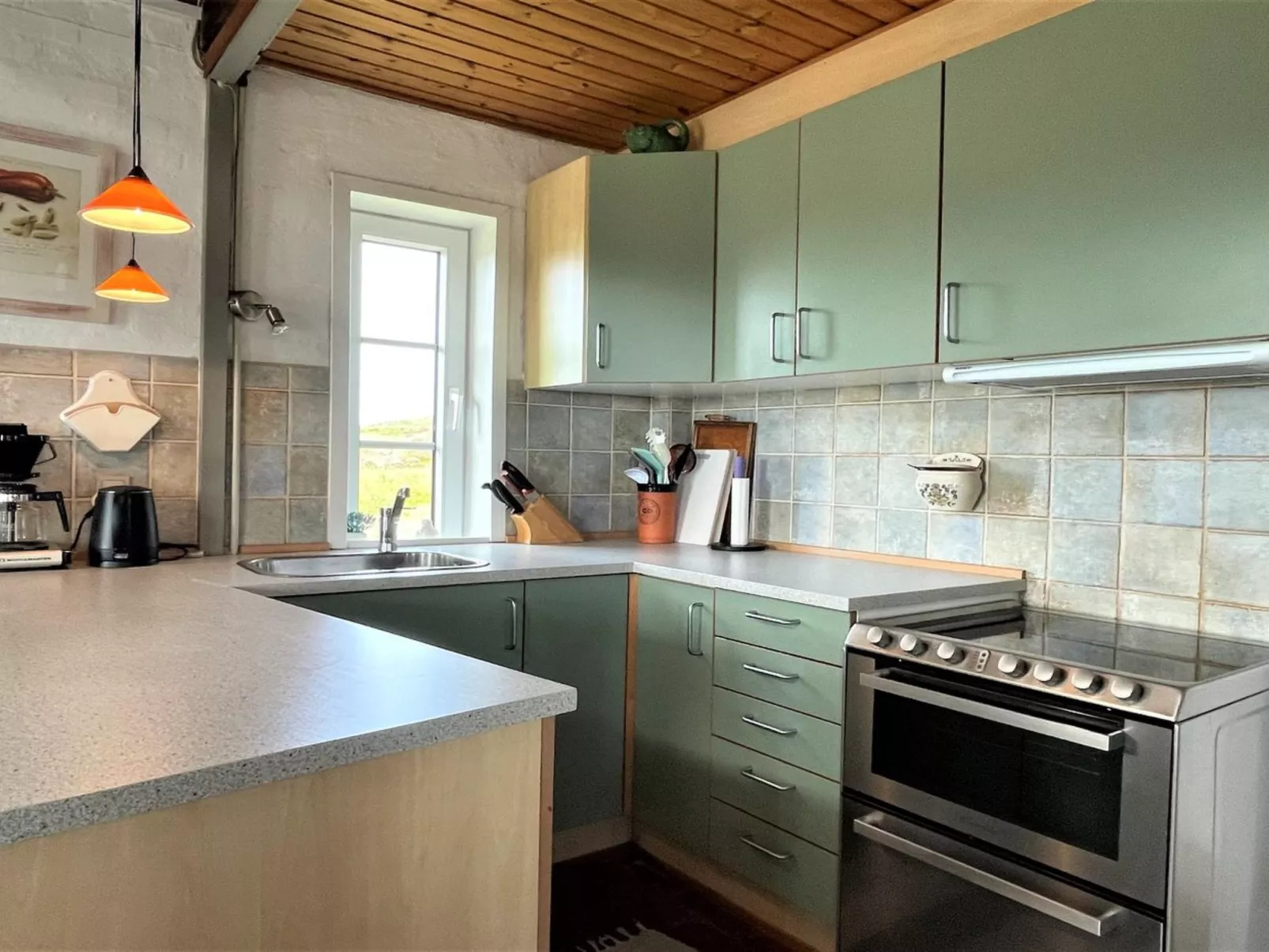 "Trugot" - 450m to the fjord-Inside