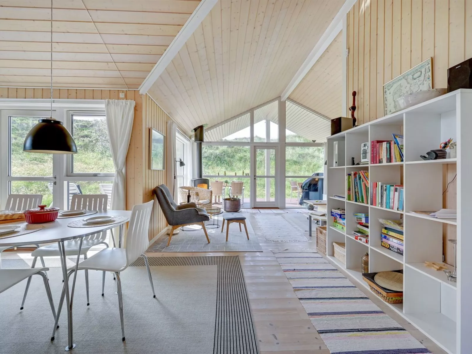 "Asvalde" - 150m from the sea-Drinnen