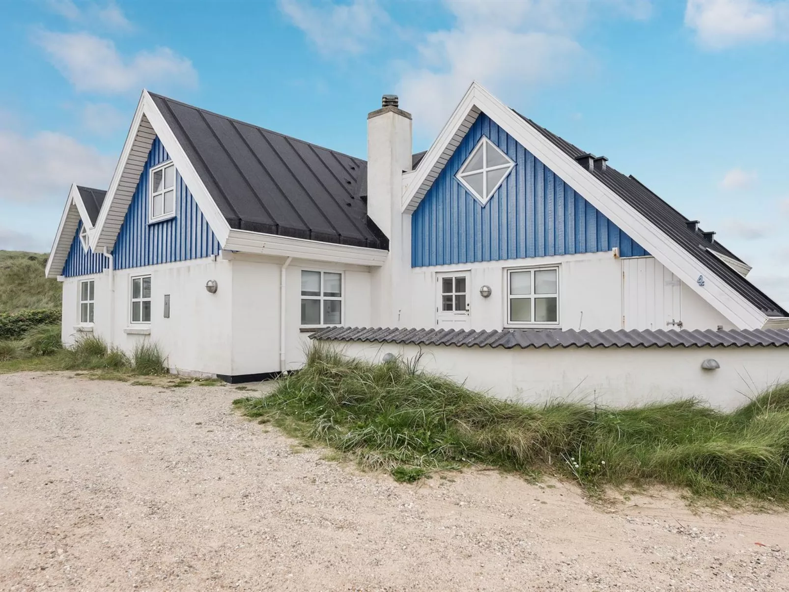 "Hillegonde" - 84m from the sea-Outside