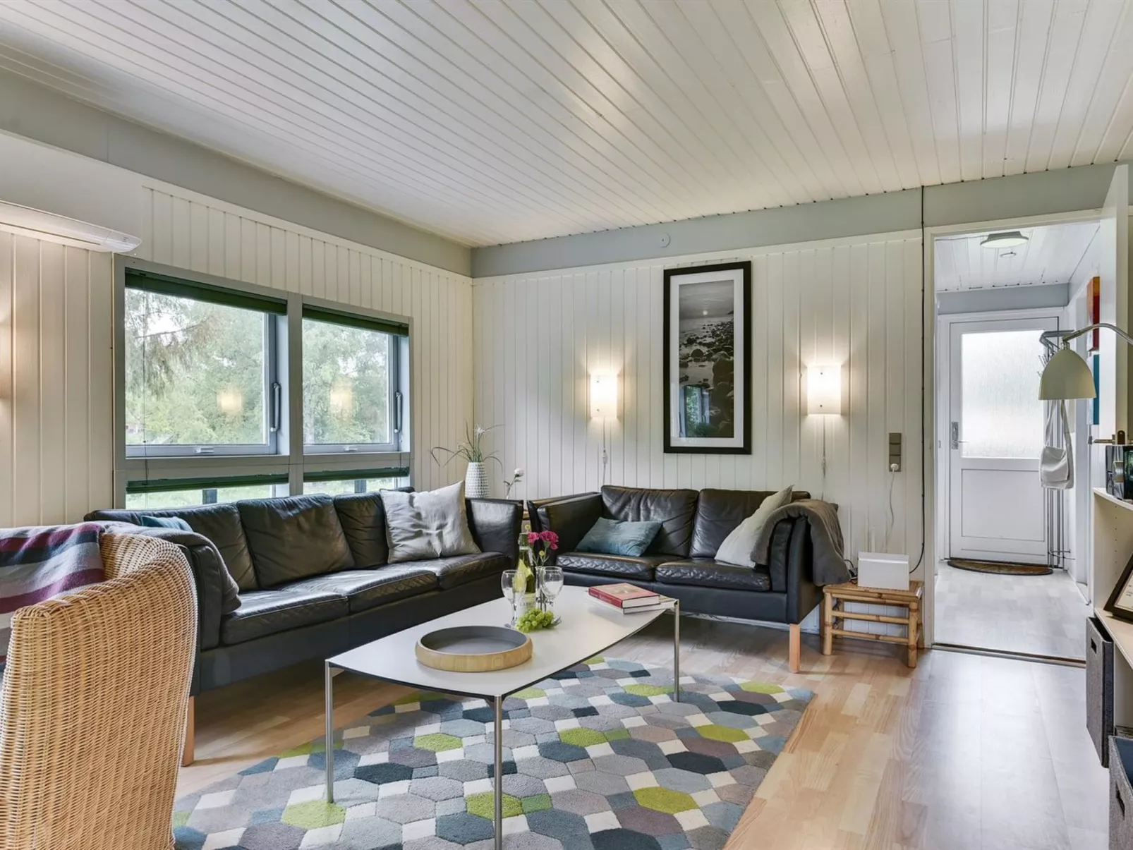 "Hasti" - 700m from the sea-Inside