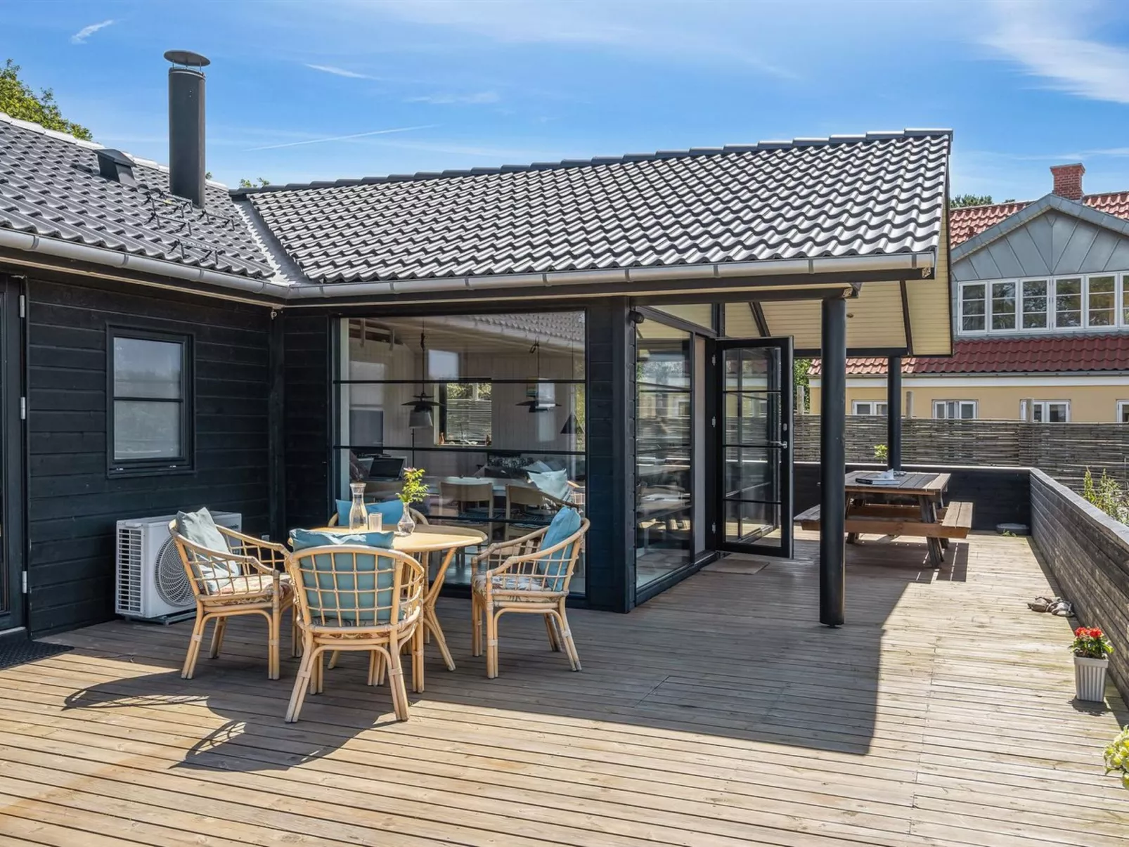 "Gunver" - 150m from the sea-Outside