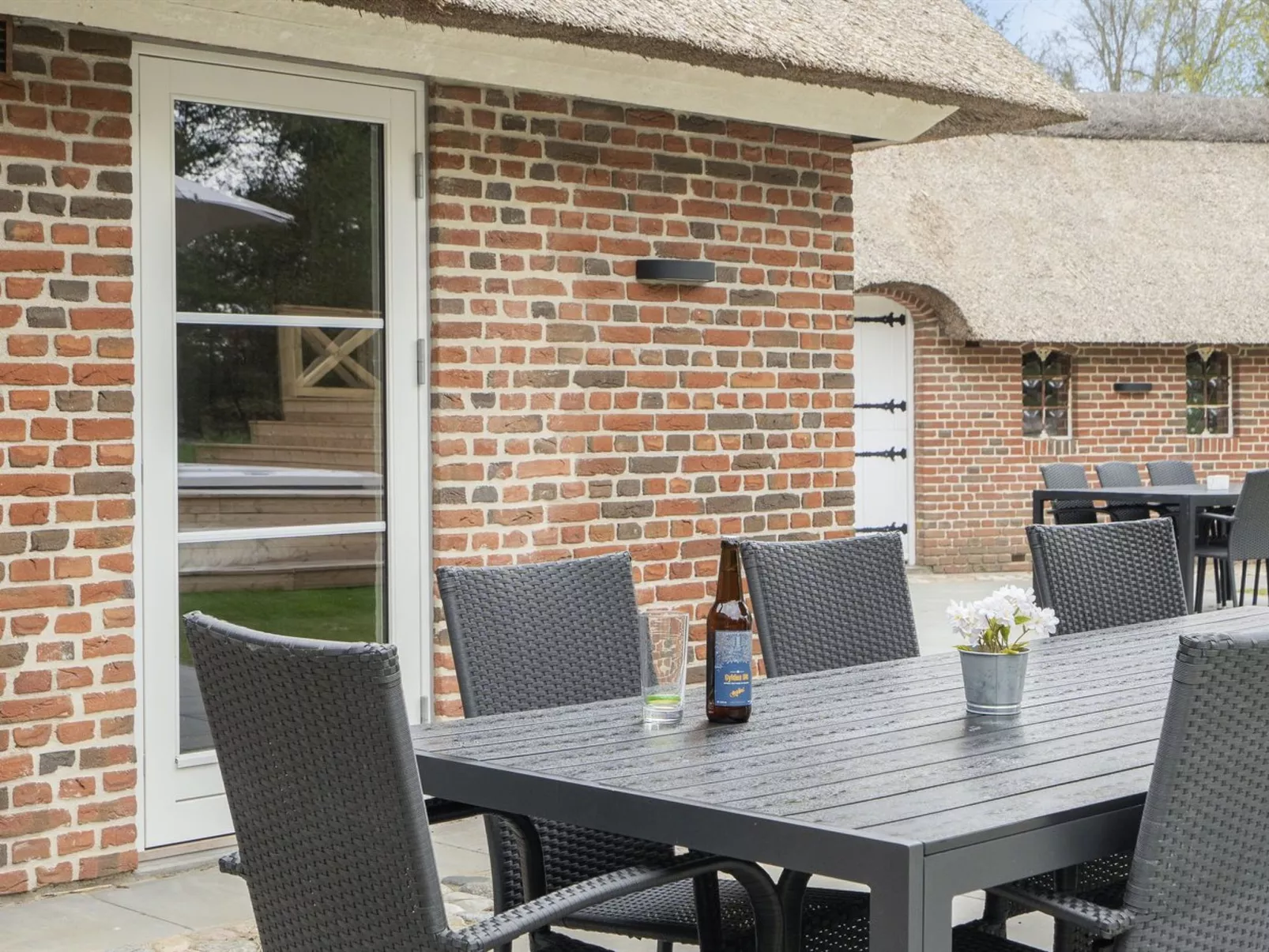 "Romy" - 3.5km from the sea-Dehors