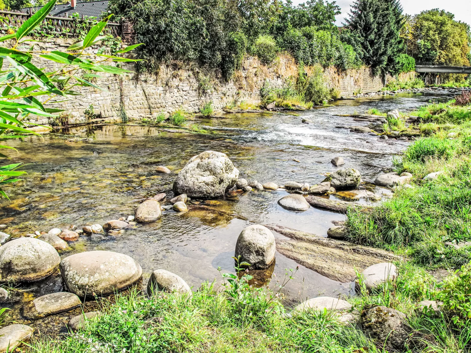 Pool & Sauna Vrchlabi-Outside