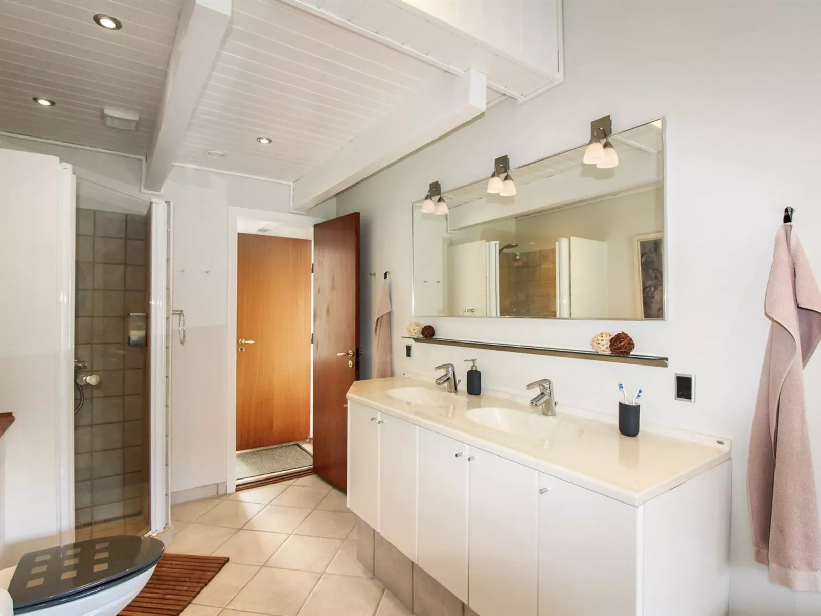 "Bisera" - 150m from the sea-Inside