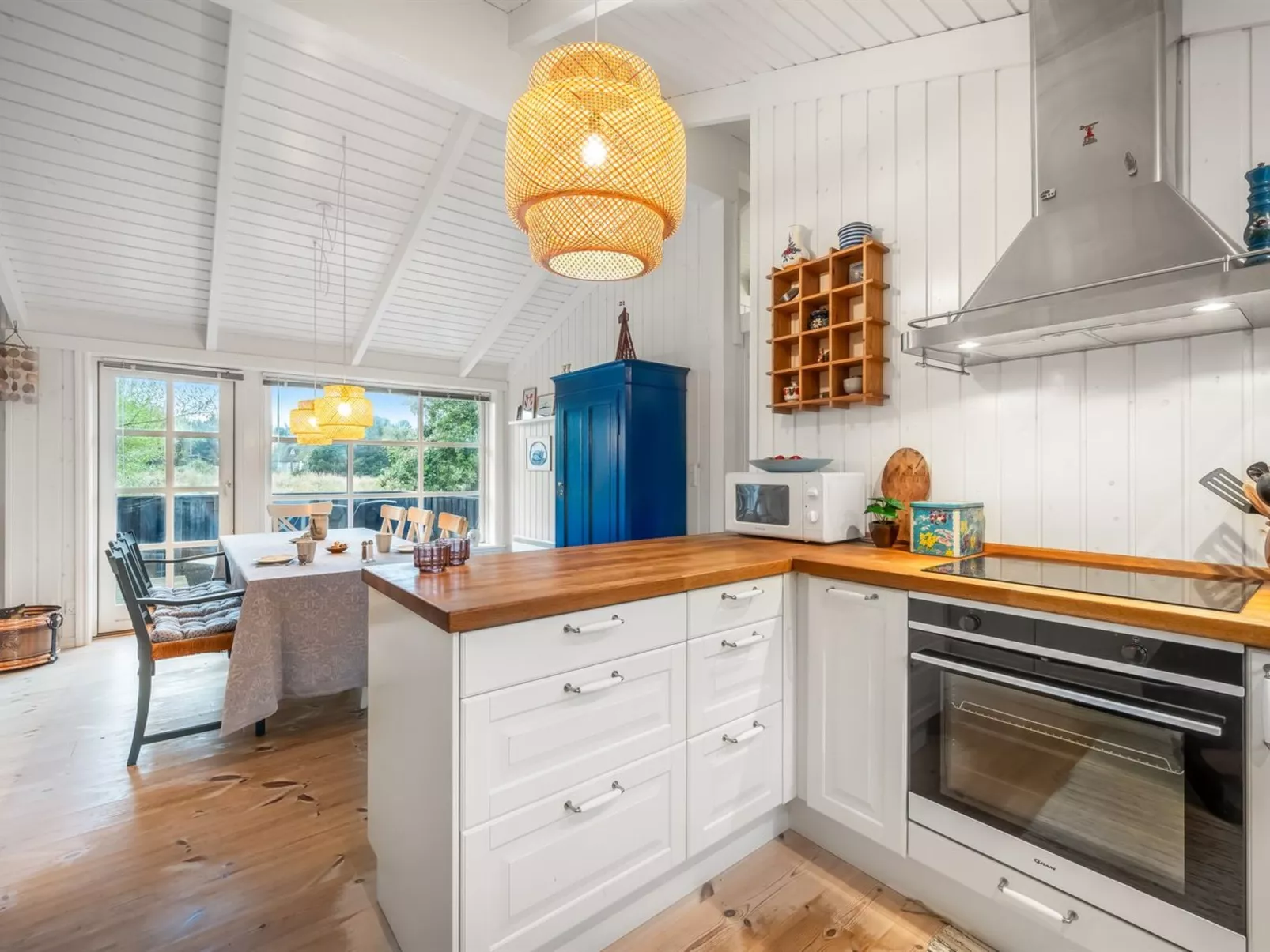 "Danko" - 1.5km from the sea-Inside