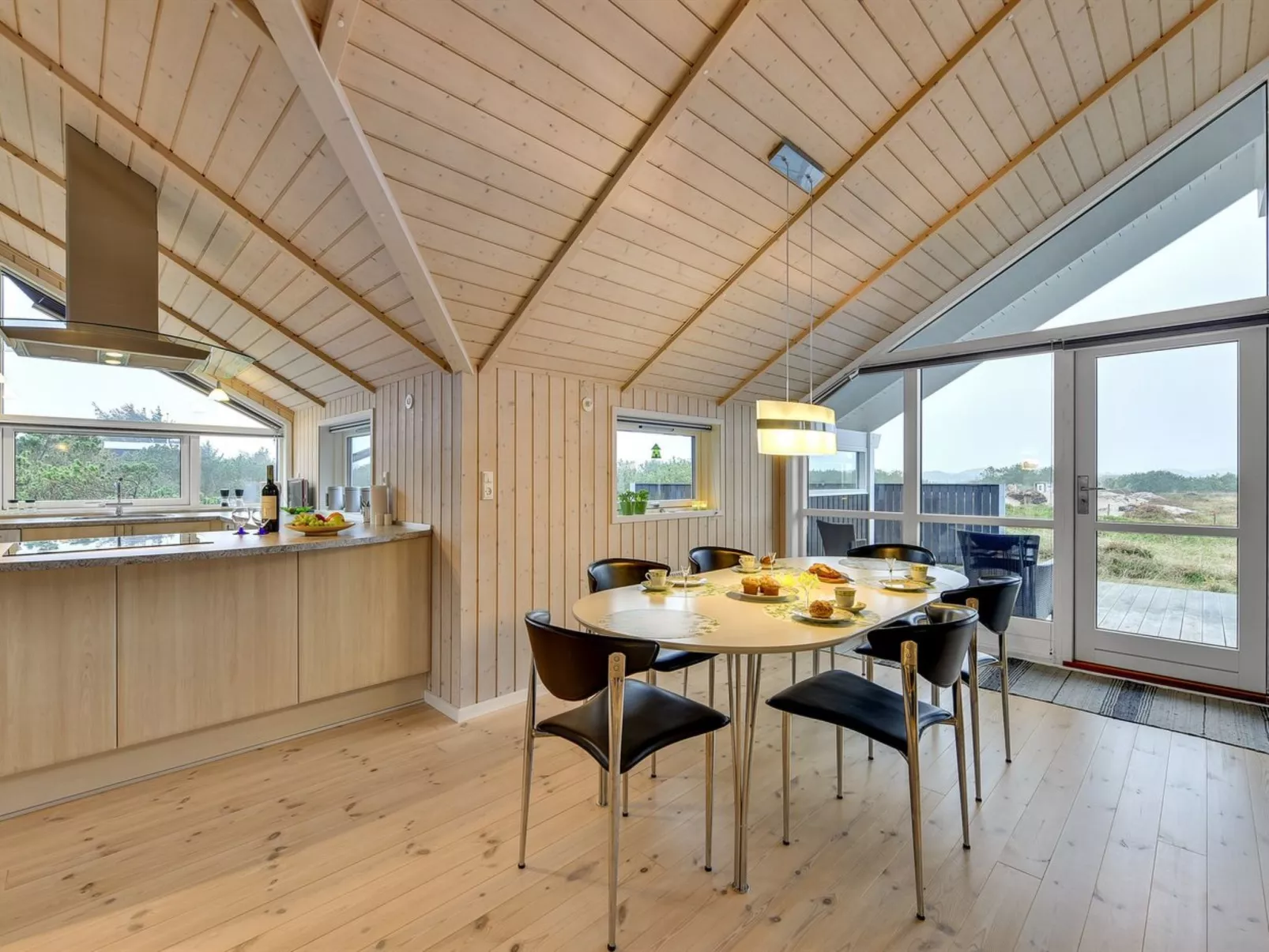 "Christan" - 1.2km from the sea-Inside