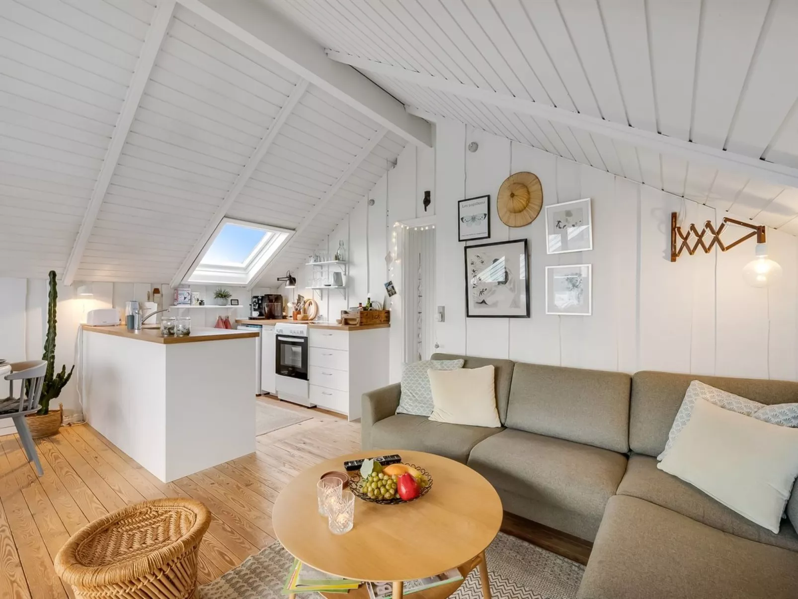 "Kamile" - 400m from the sea-Inside