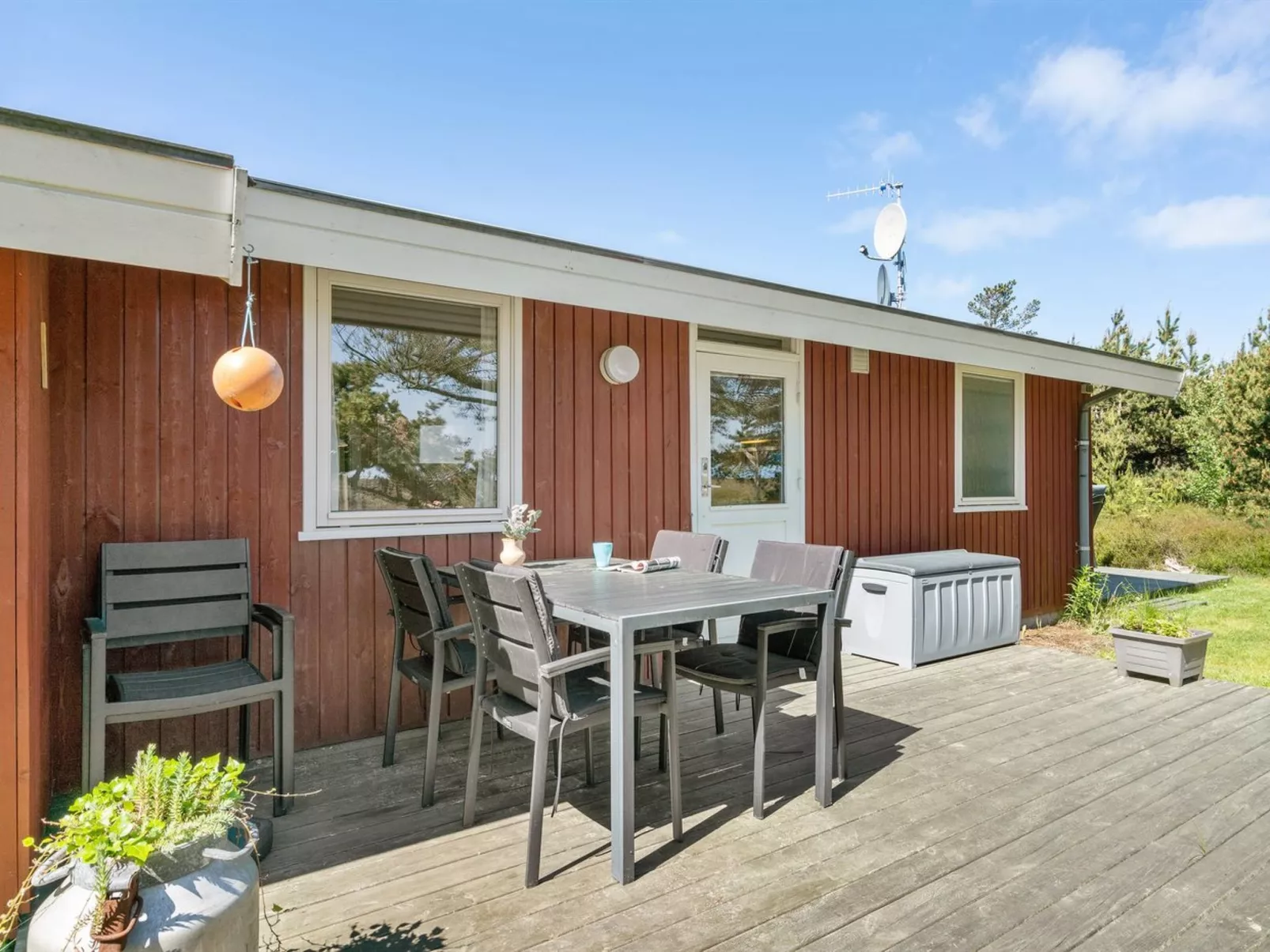 "Hrefna" - 350m from the sea-Draußen