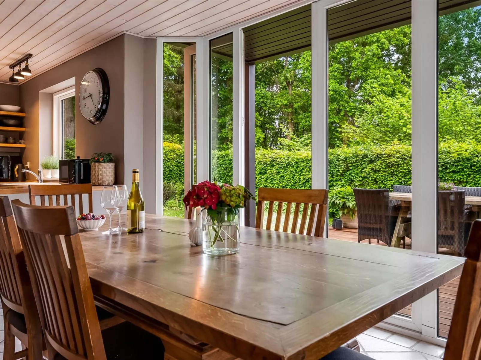 "Thiokk" - 500m from the sea-Inside