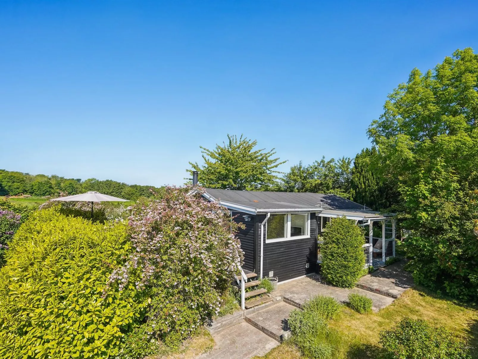 "Lelle" - 350m from the sea-Outside