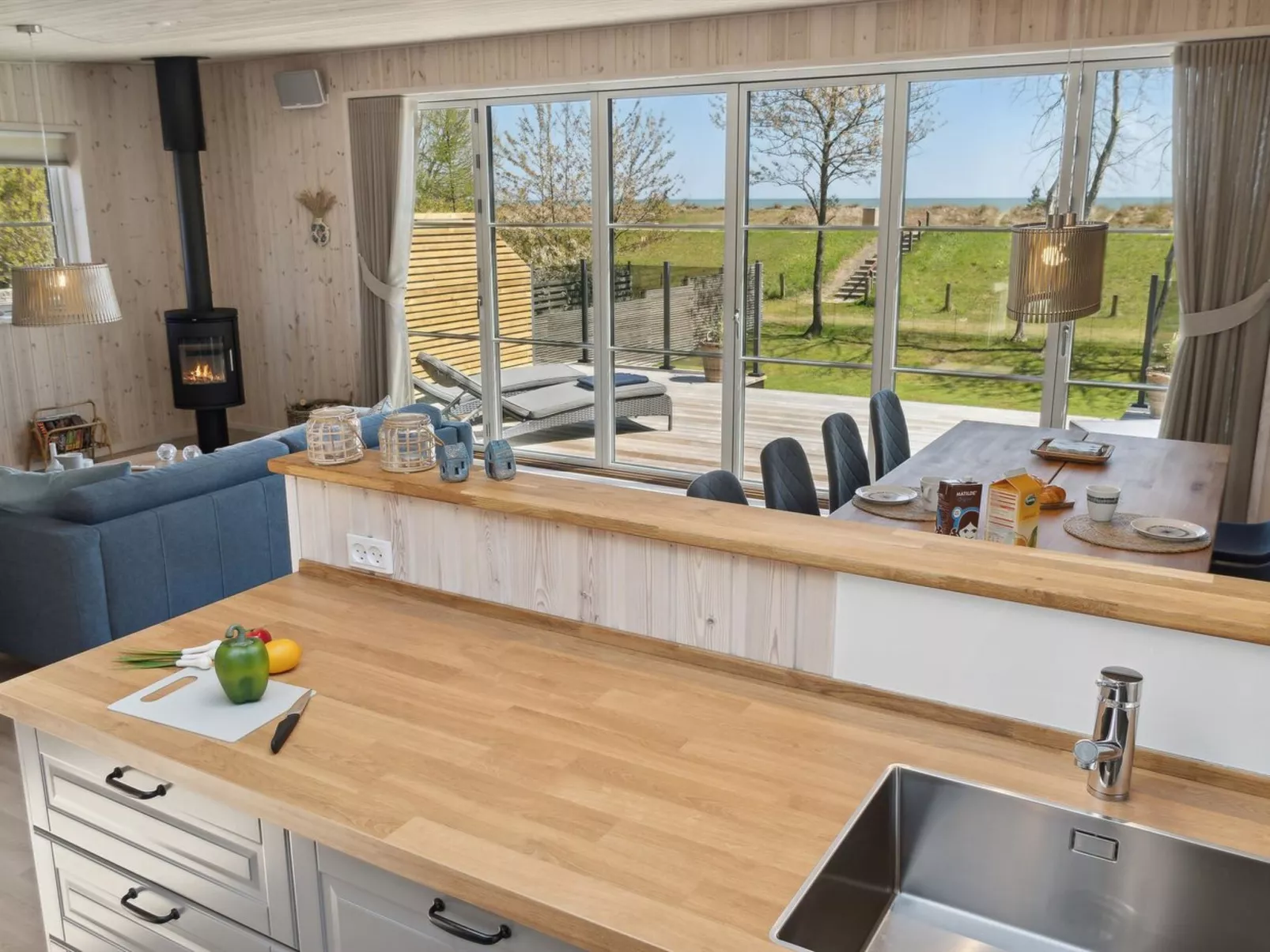 "Engli" - 90m from the sea-Inside