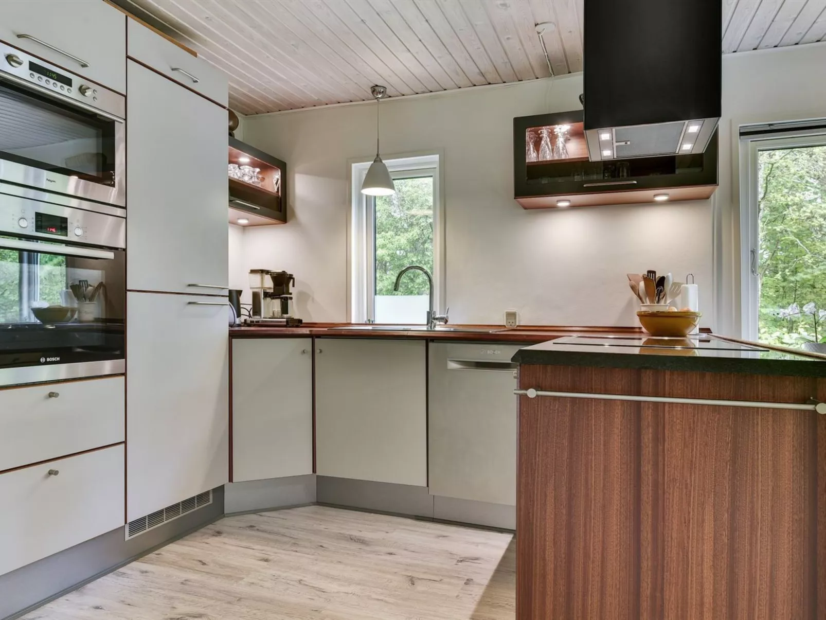 "Thrugels" - 200m from the sea-Inside