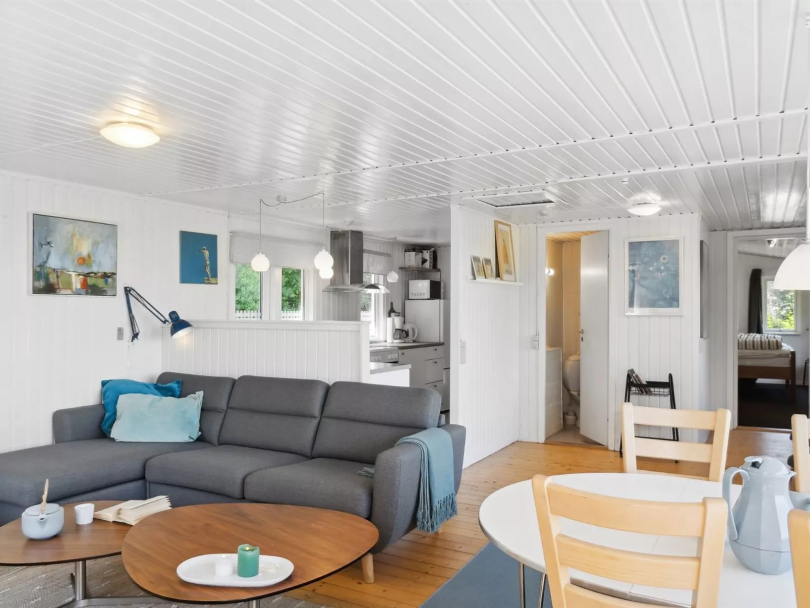 "Self" - 400m to the fjord-Inside