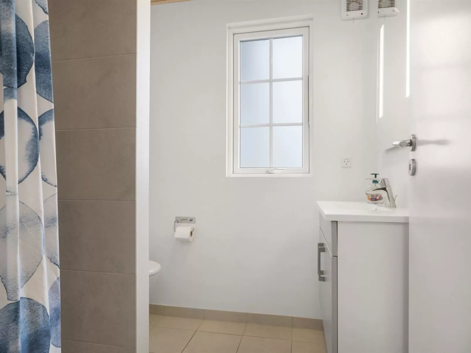 "Damita" - 350m from the sea-Inside