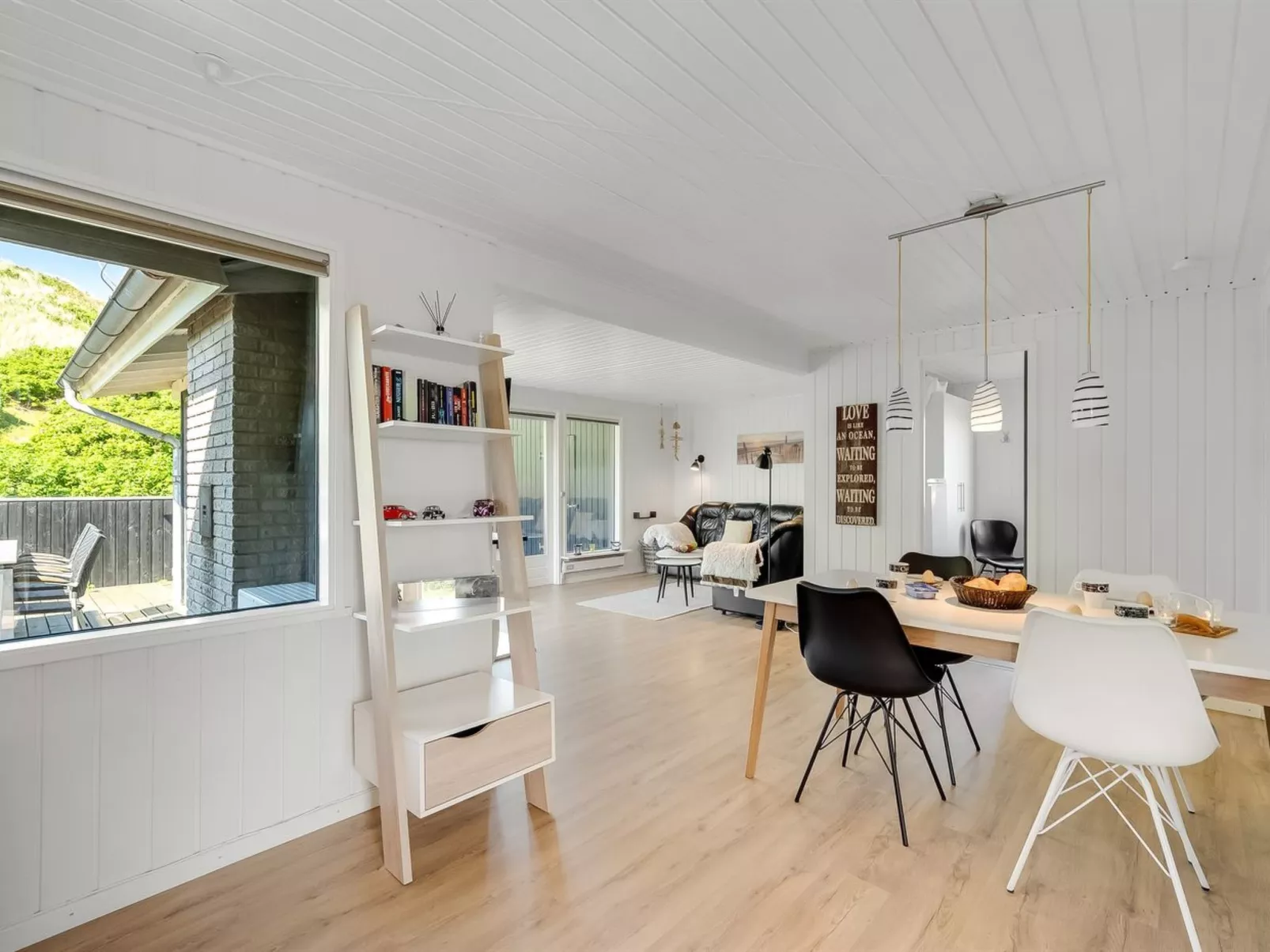 "Lill" - 50m from the sea-Inside