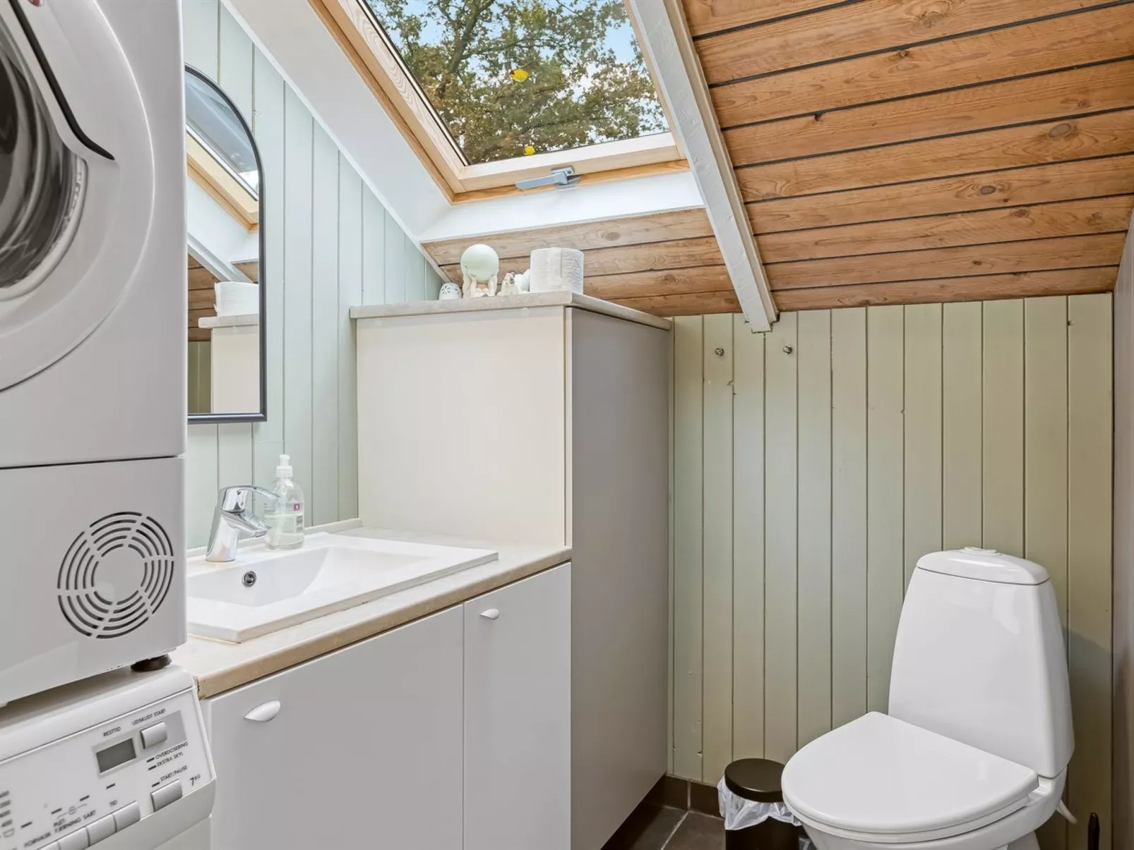 "Hedwig" - 30km from the sea-Drinnen