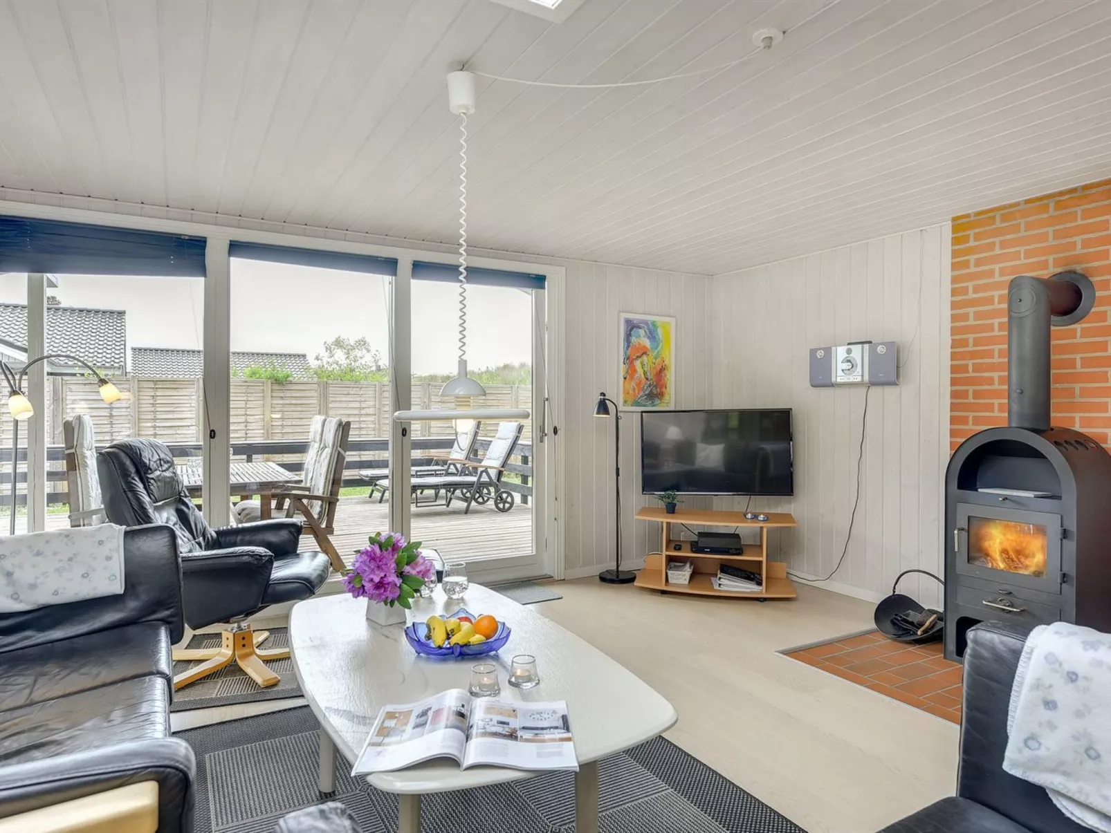 "Hildegarde" - 900m from the sea-Inside