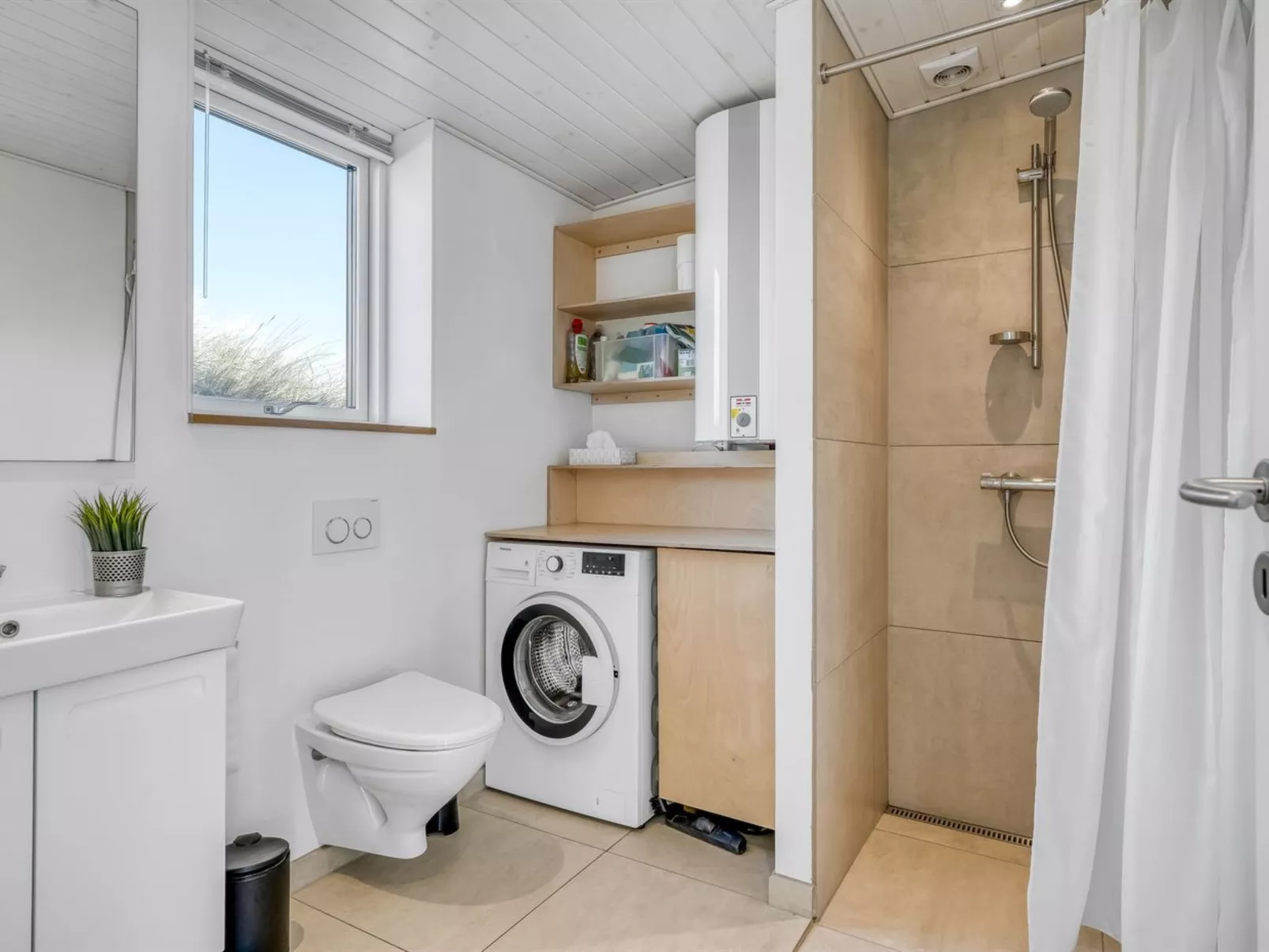 "Ginne" - 125m from the sea-Drinnen