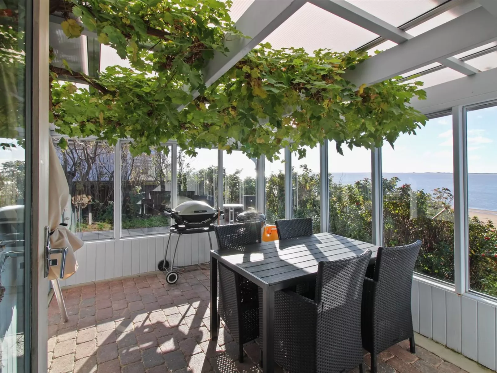 "Erno" - 20m from the sea-Dedans