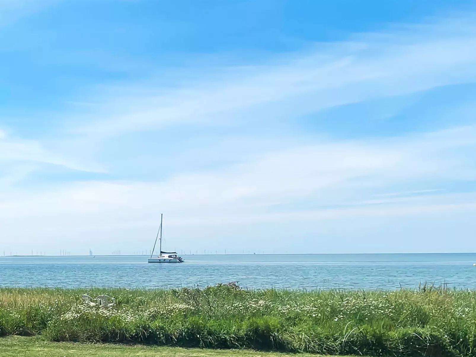 "Stacie" - 10m from the sea-Draußen