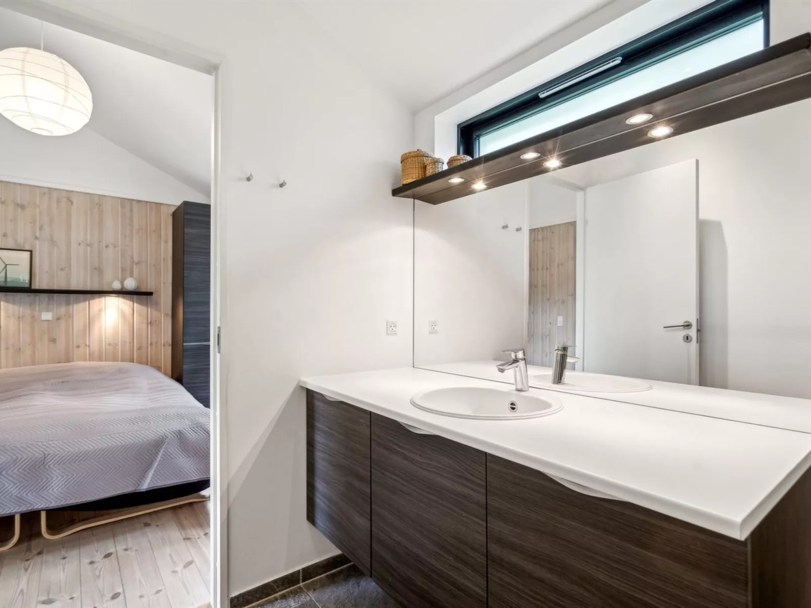 "Yukon" - 150m from the sea-Inside