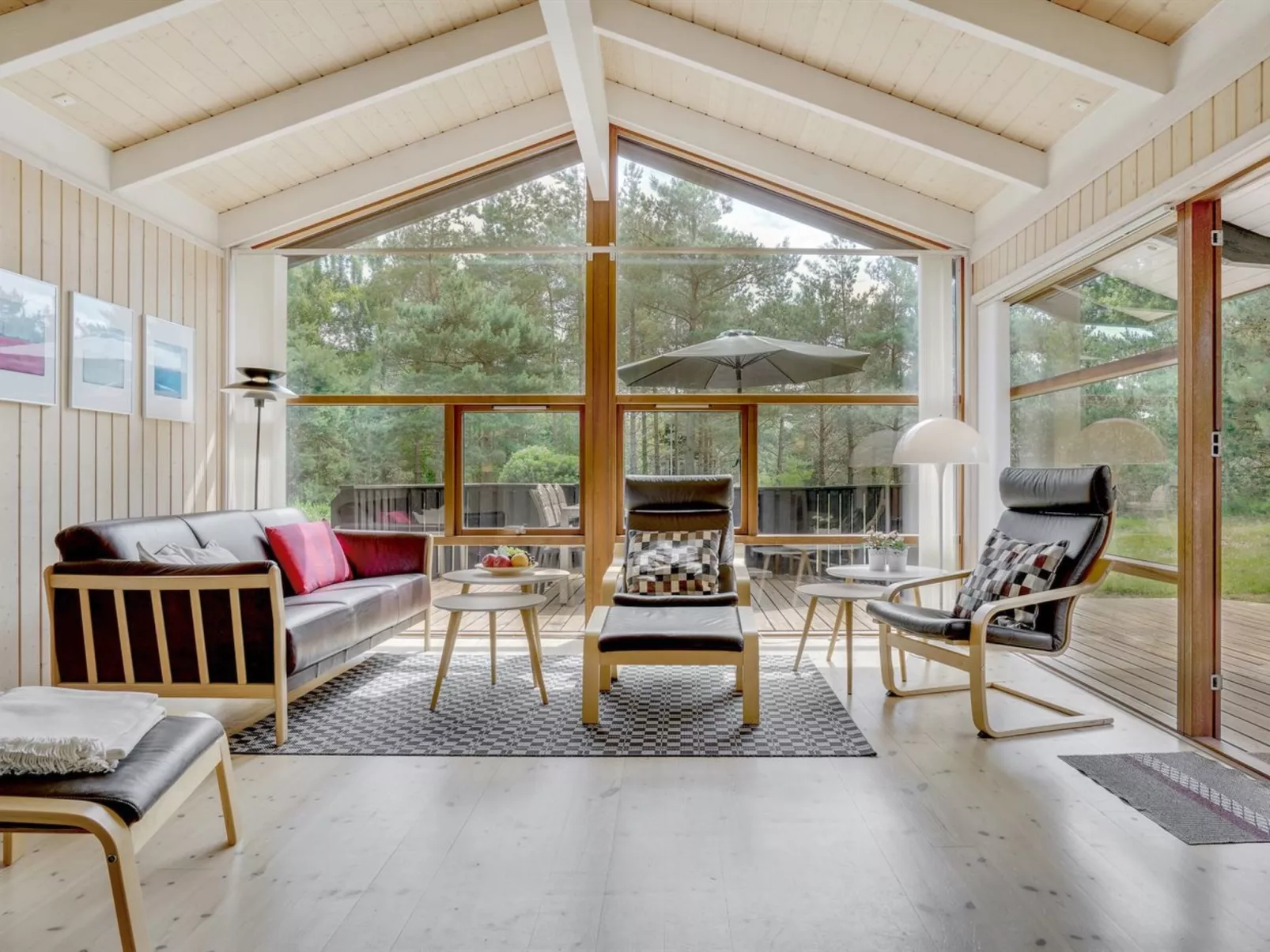 "Mine" - 300m from the sea-Dedans