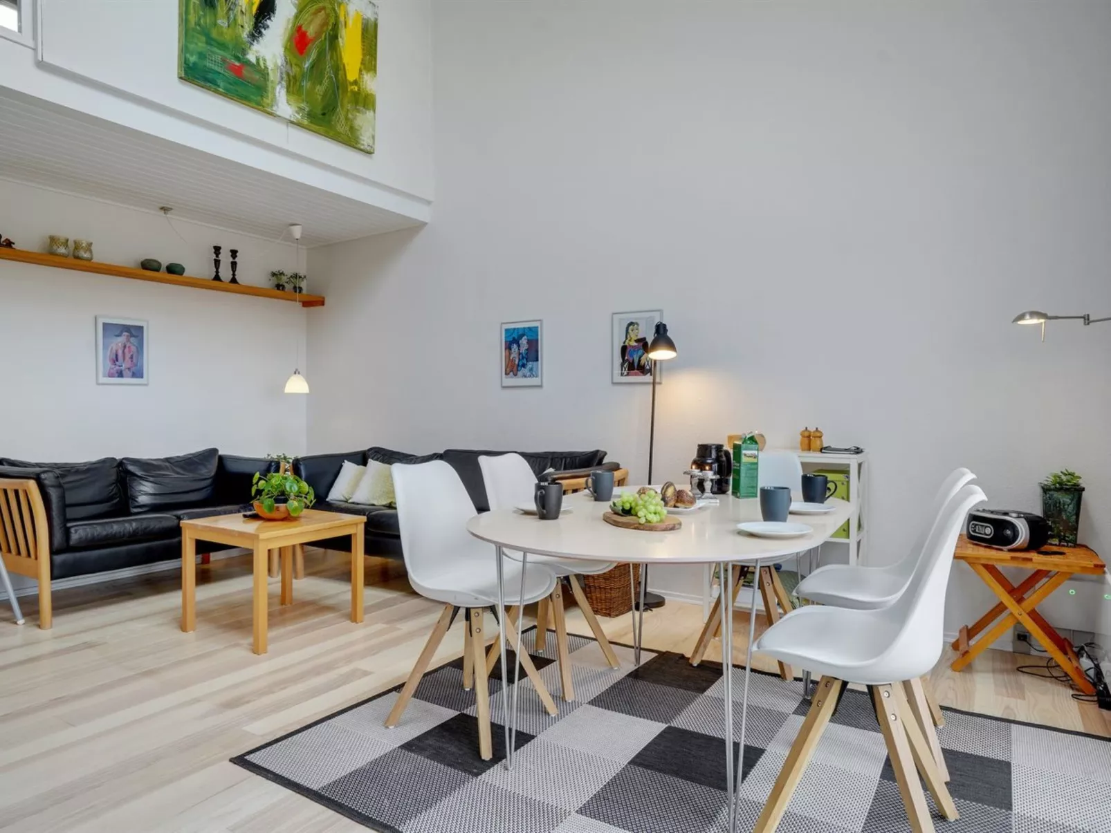 "Tofan" - 100m to the fjord-Dedans