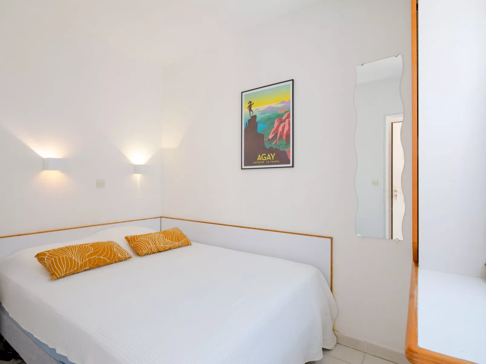 Le Village (C5 235)-Dedans