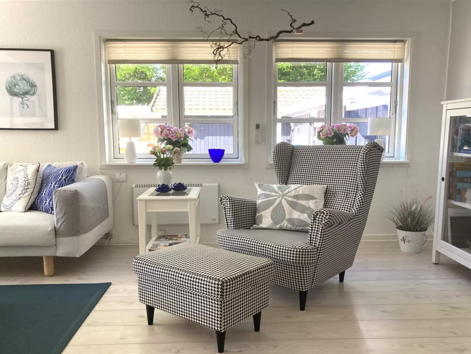 "Jeip" - 400m to the fjord-Dedans