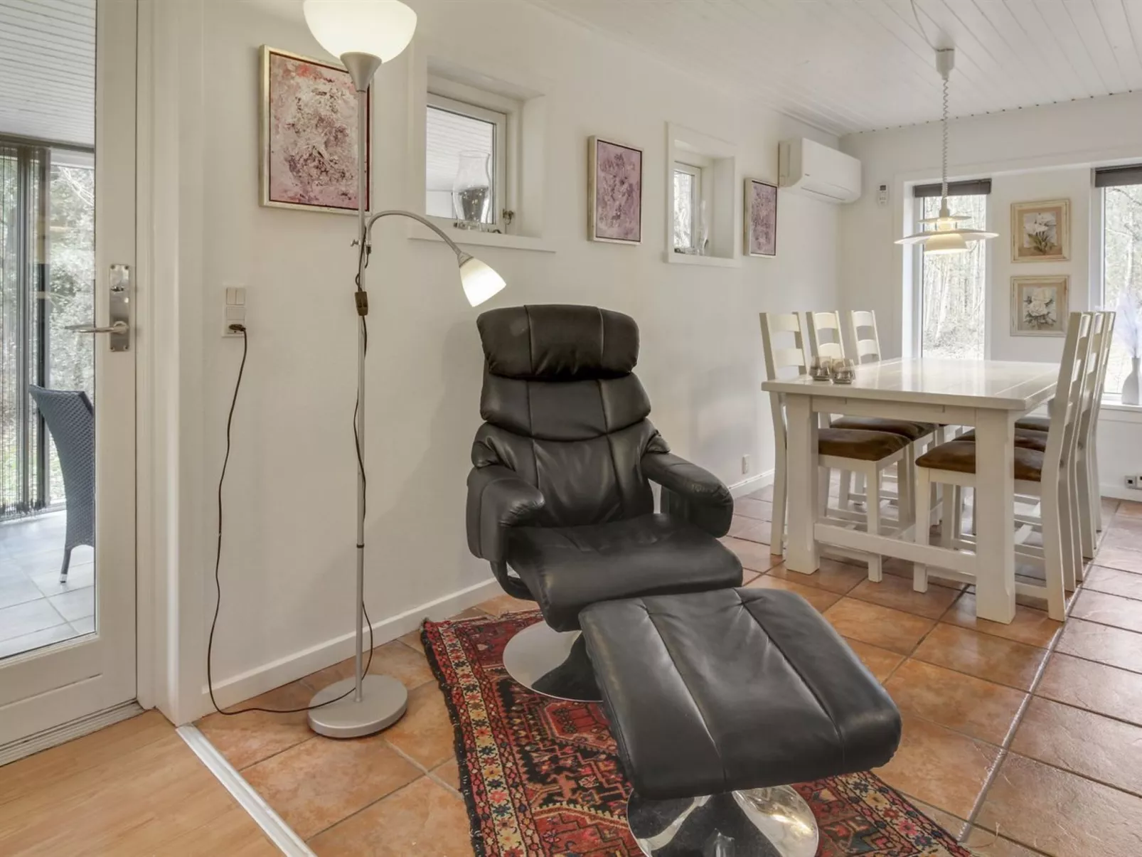 "Josina" - 32km from the sea-Dedans