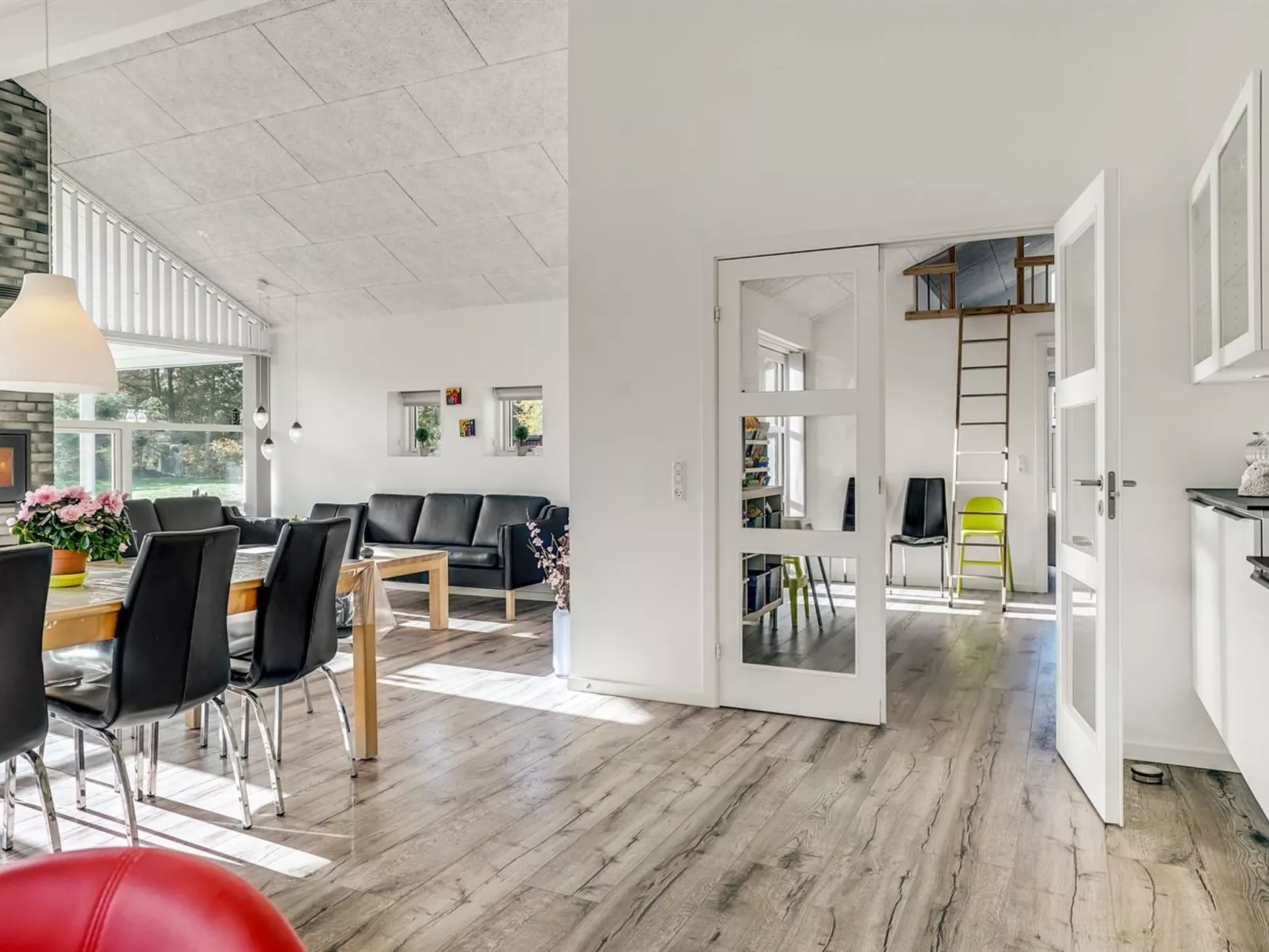 "Geri" - 700m from the sea-Inside