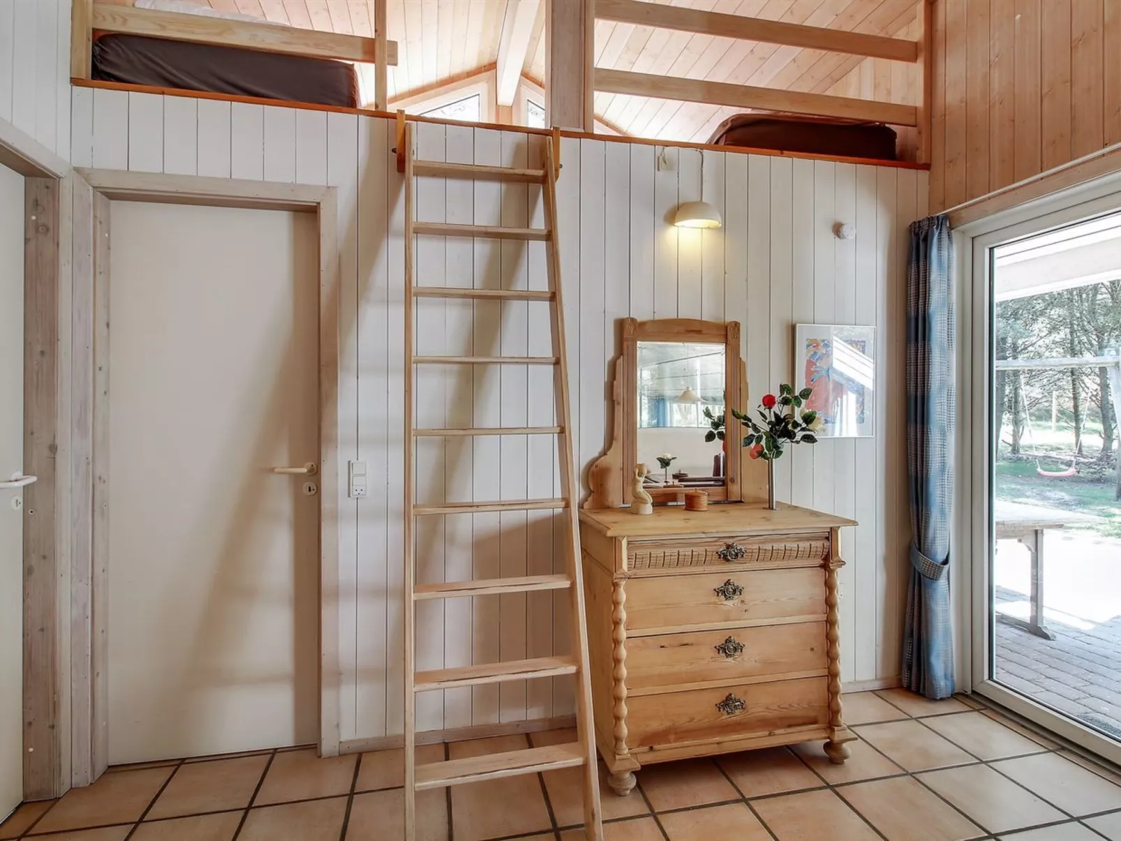 "Luciane" - 2.5km from the sea-Dedans