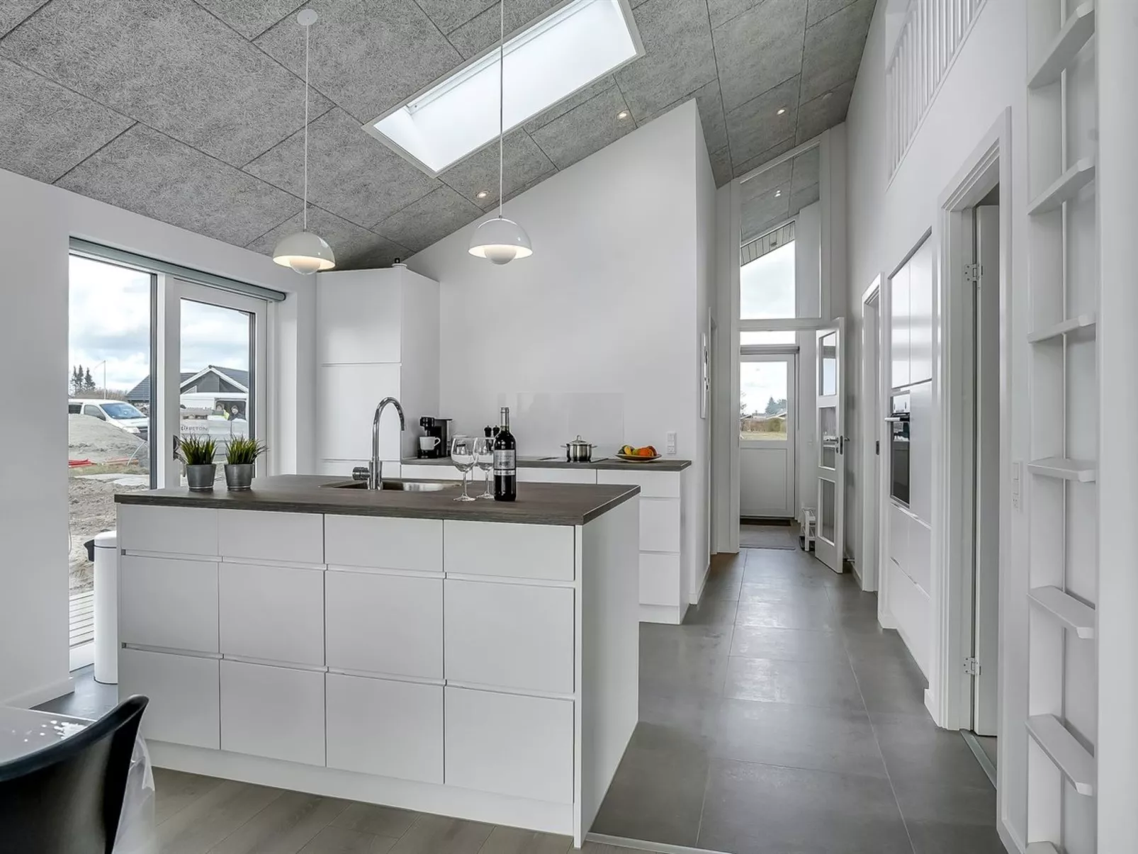 "Thalie" - 400m from the sea-Inside