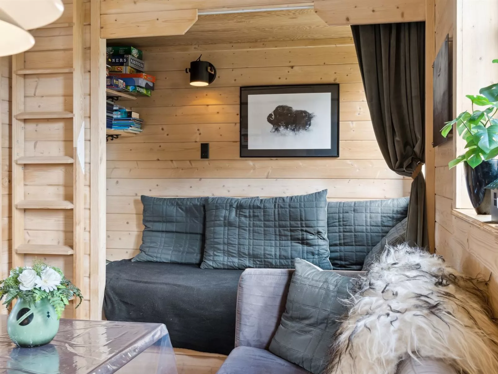 "Vicktoria" - 1.5km from the sea-Inside