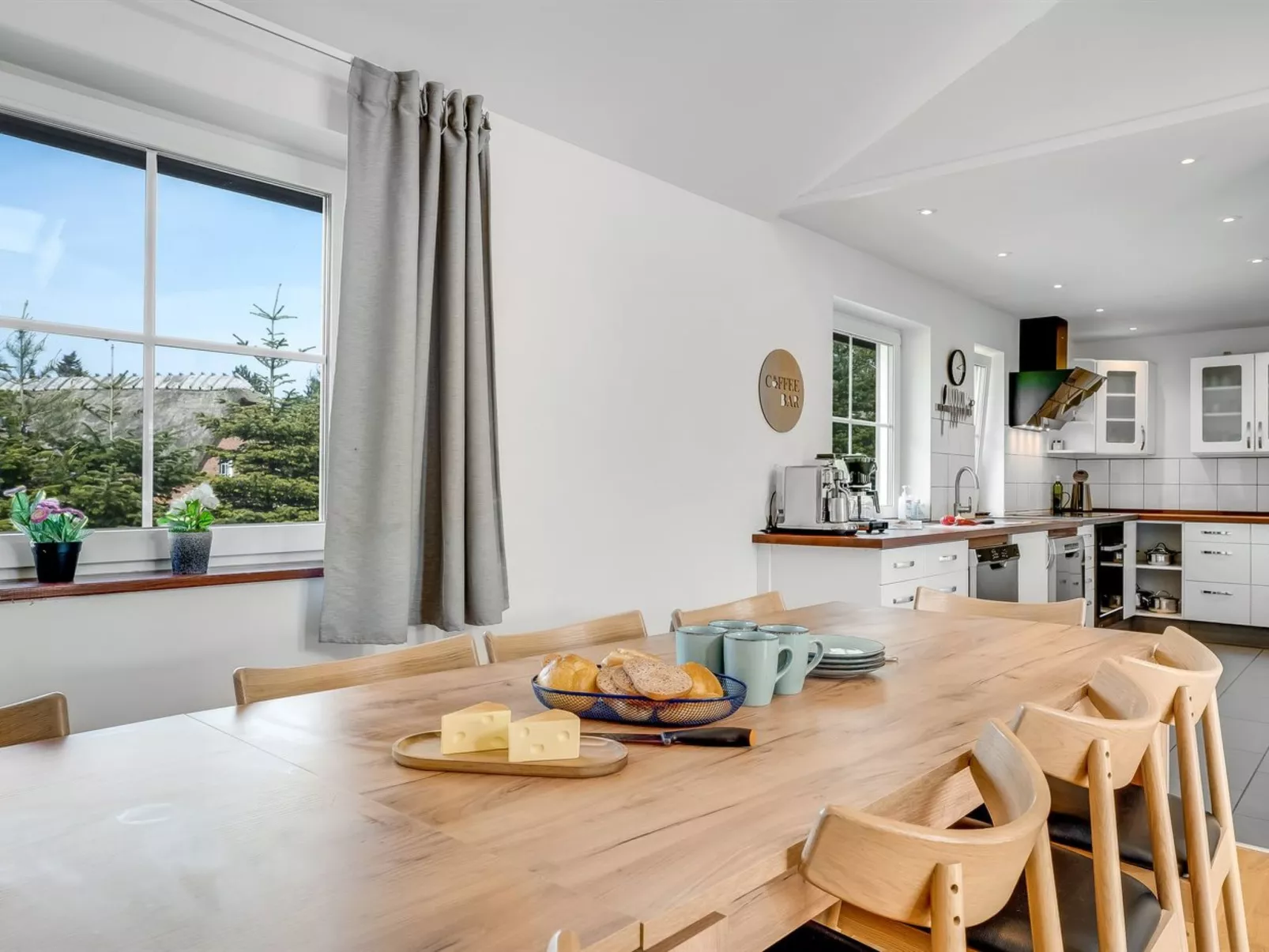 "Ronia" - 900m from the sea-Drinnen