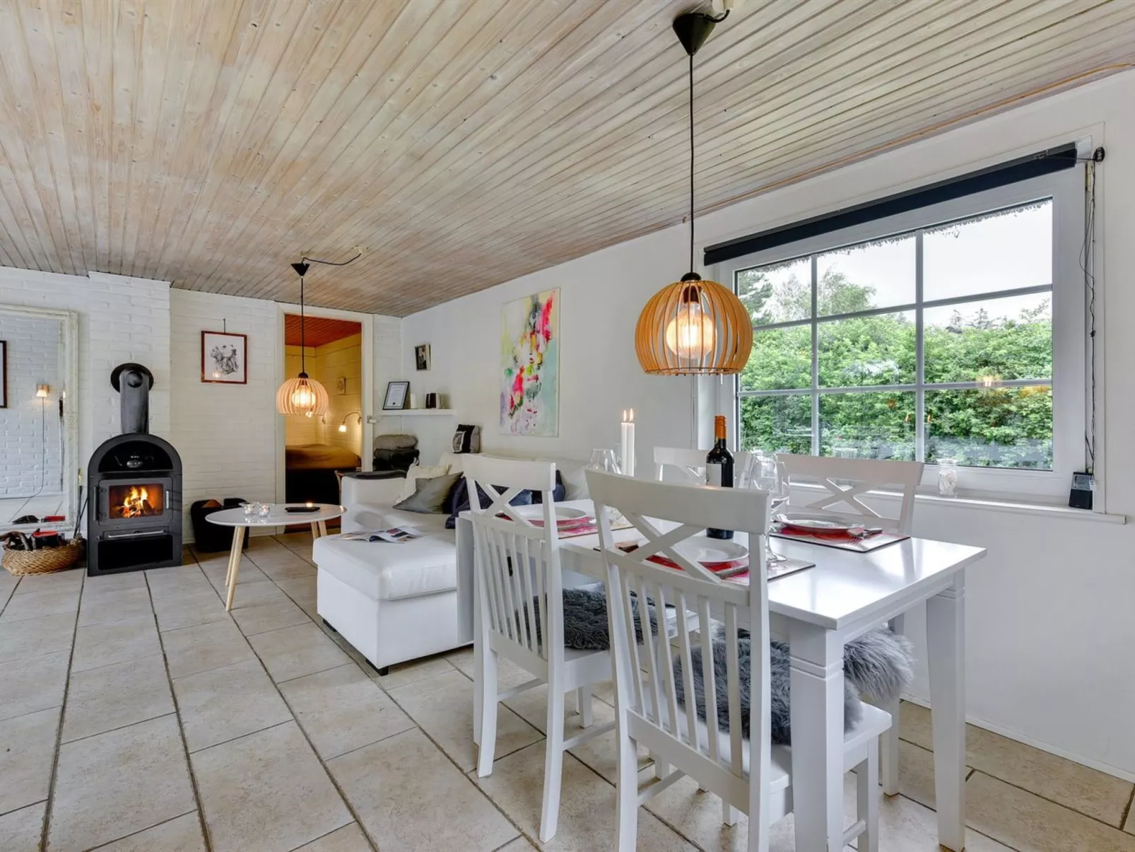 "Annelisa" - 200m to the fjord-Inside