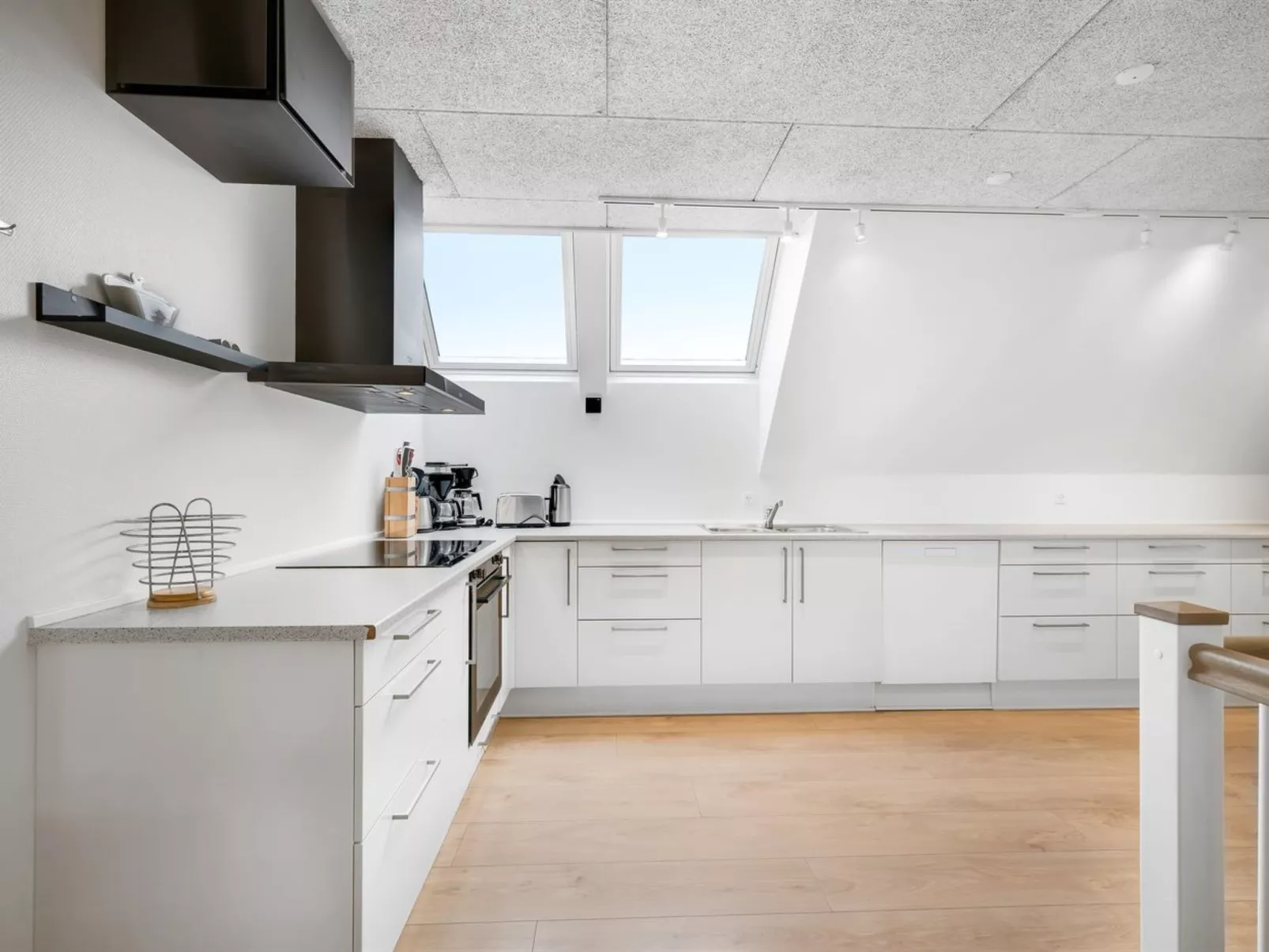 "Nafne" - 1.2km from the sea-Dedans