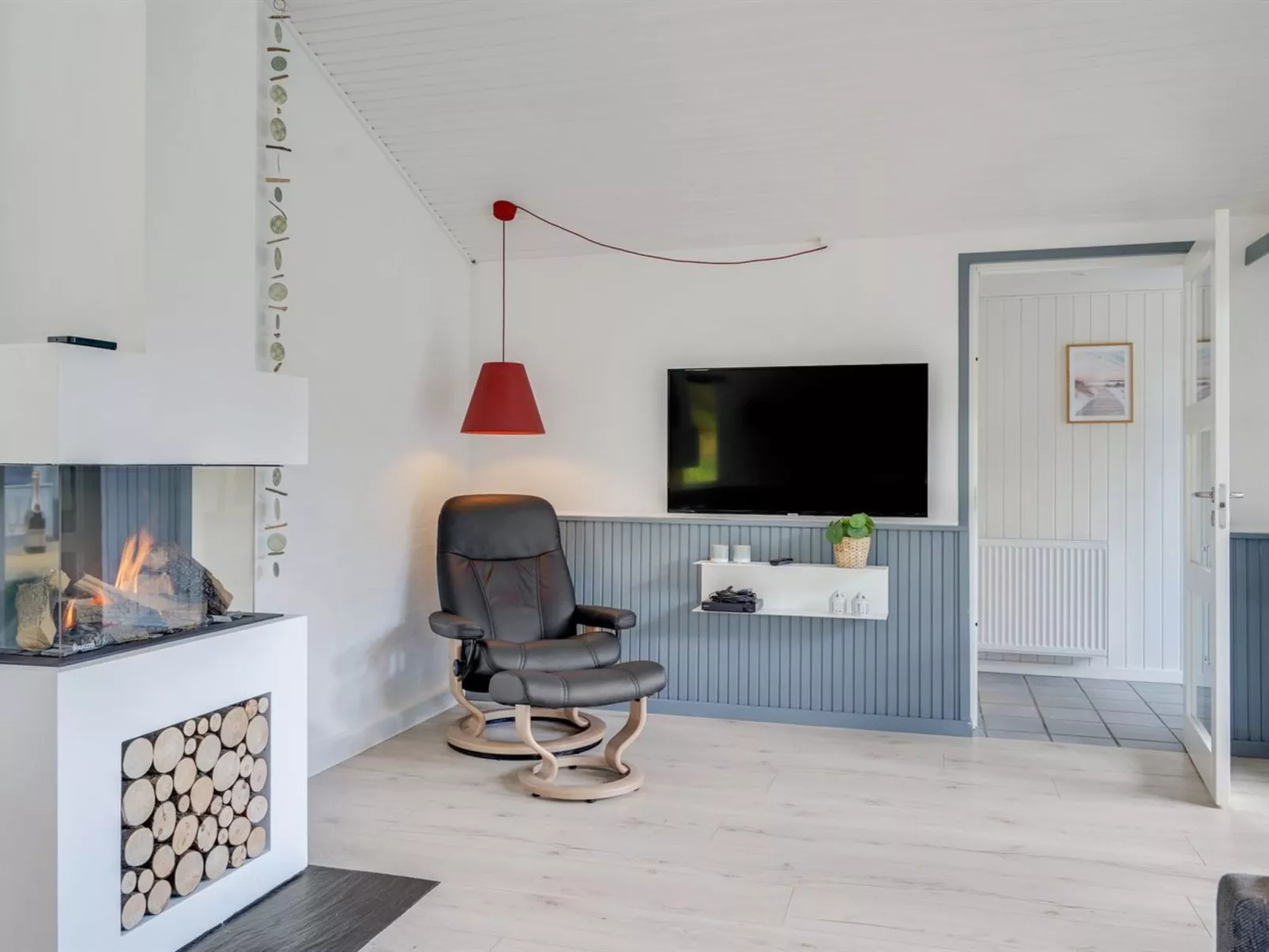 "Ingobald" - 1.5km from the sea-Inside