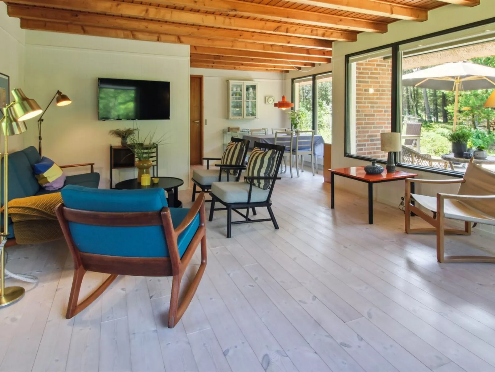 "Kersta" - 3.3km from the sea-Inside