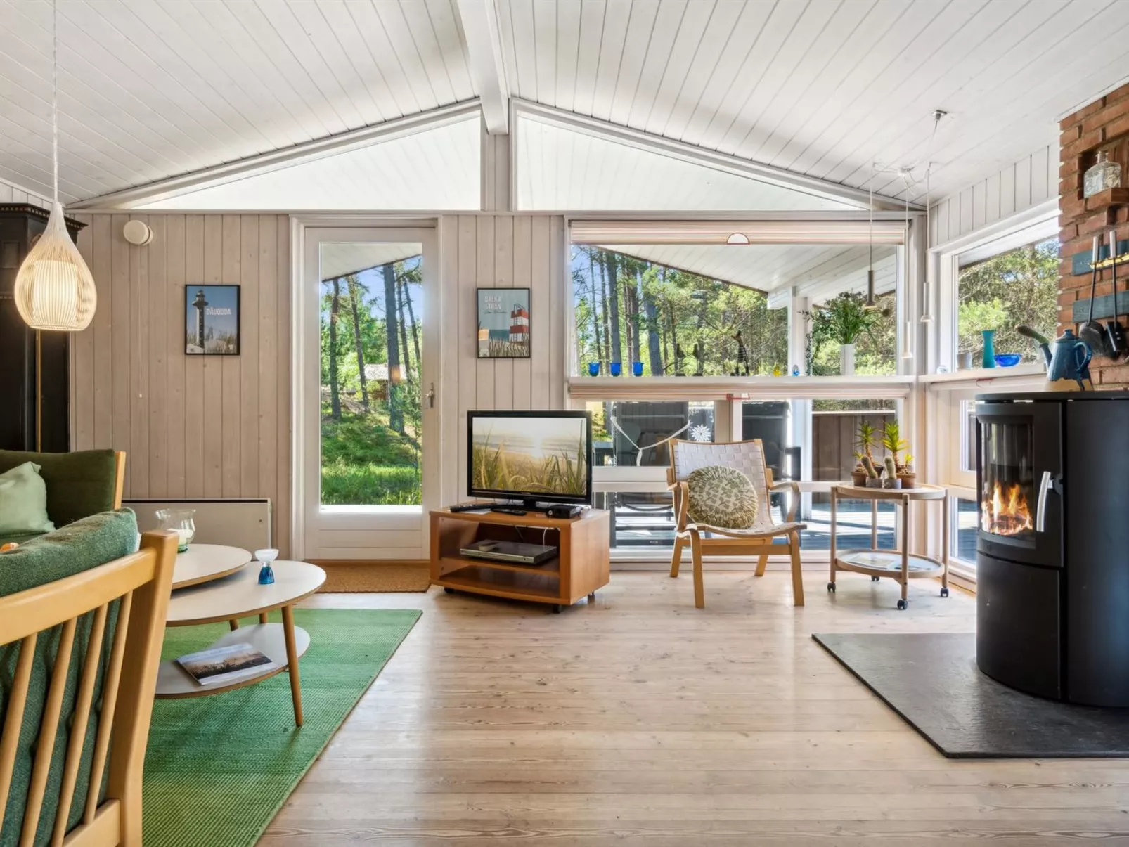 "Bothilda" - 950m from the sea-Dedans