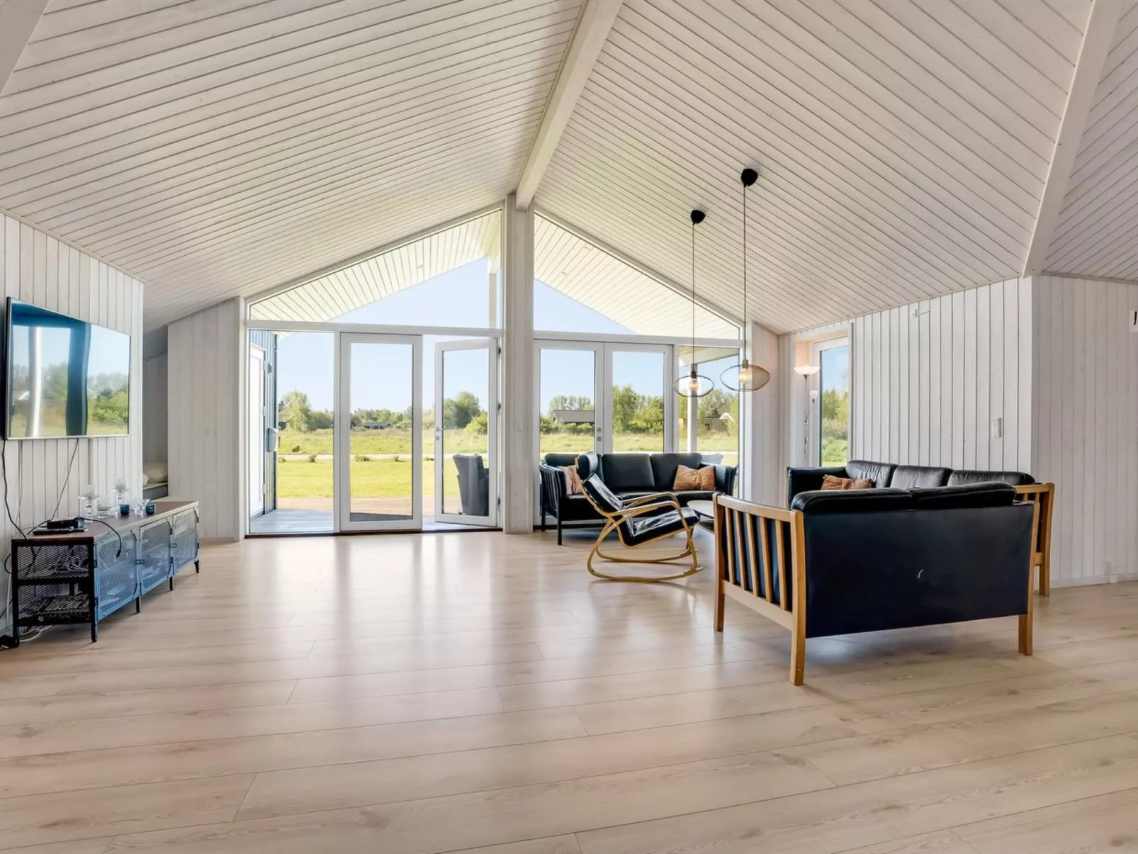 "Kiersten" - 800m from the sea-Inside