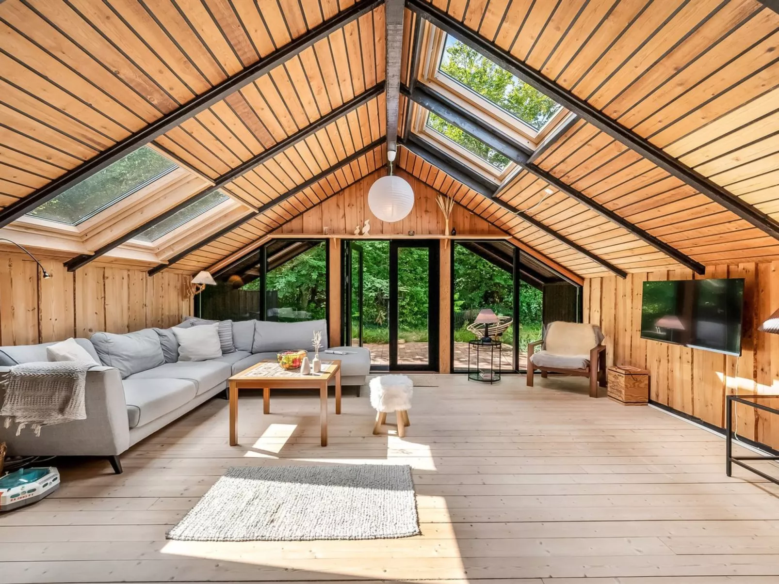 "Kadife" -  from the sea-Inside