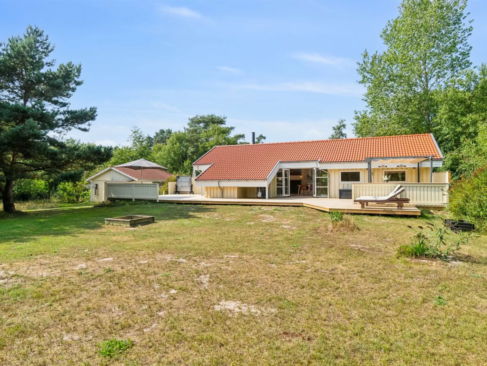 "Vamika" - 300m from the sea-Outside