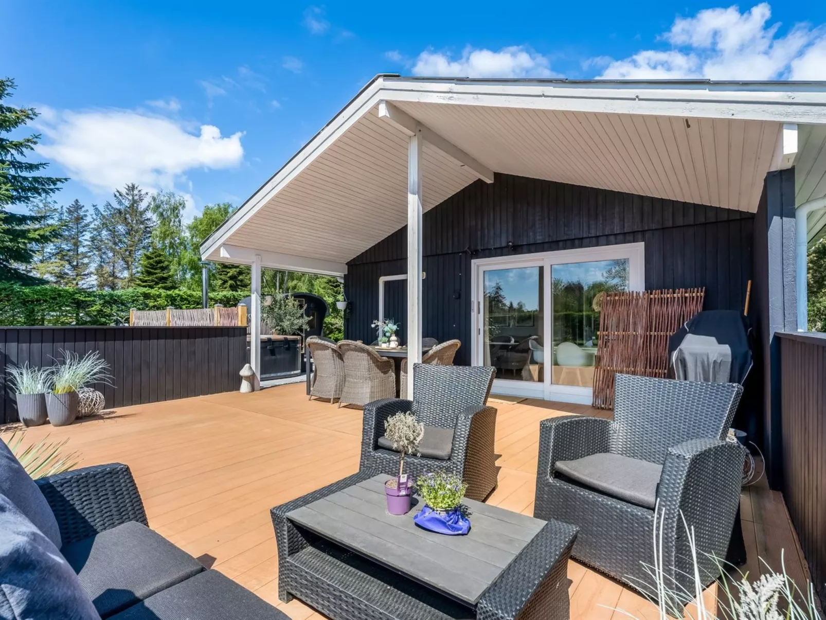 "Kælle" - 750m from the sea-Outside