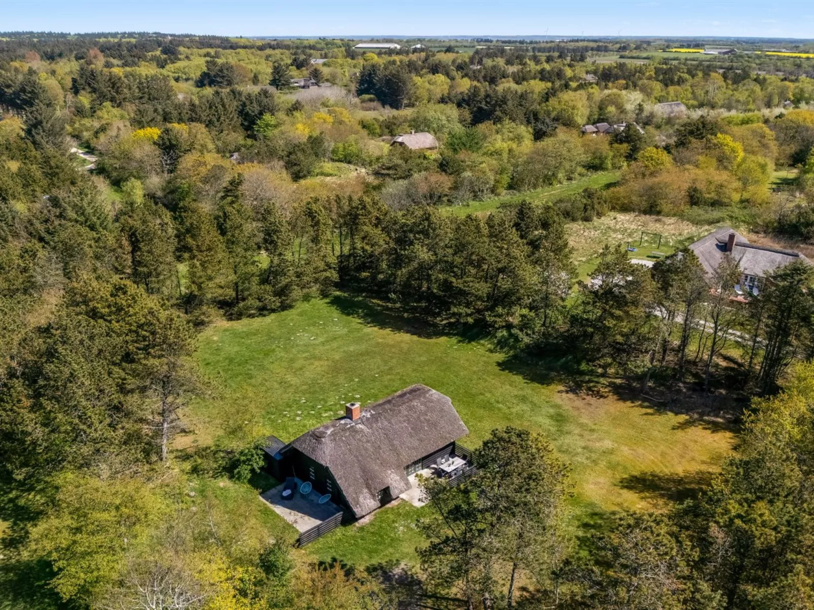 "Matilda" - 1.6km from the sea-Outside