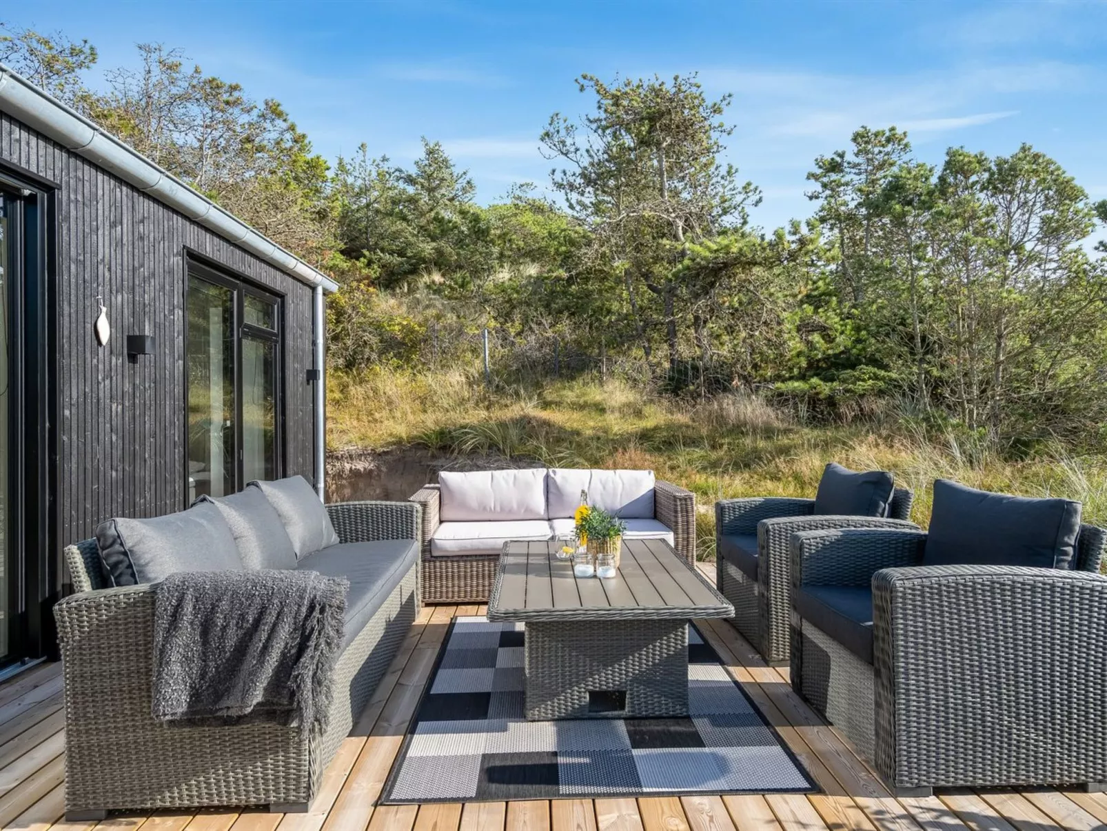 "Helga" - 900m from the sea-Outside