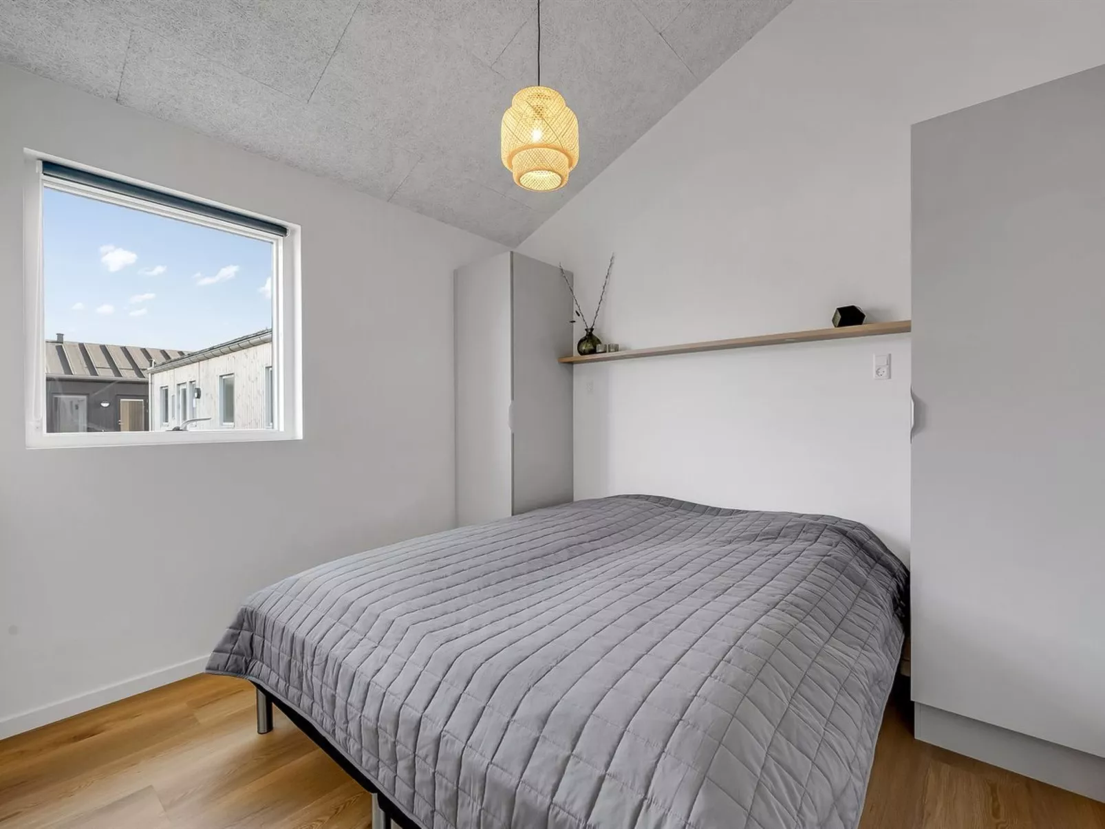 "Kjeld" -  from the sea-Drinnen