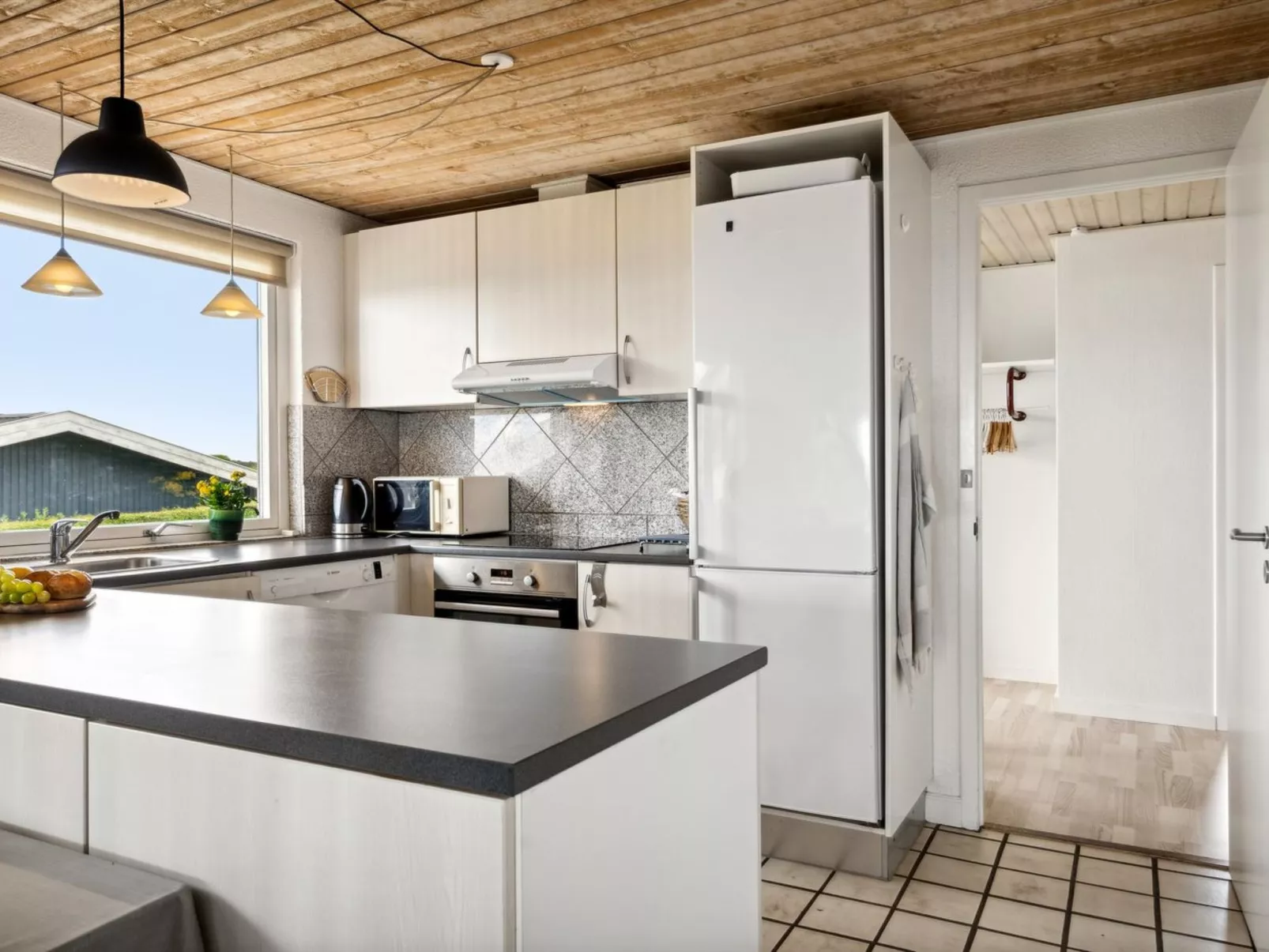 "Matthias" - 300m from the sea-Drinnen