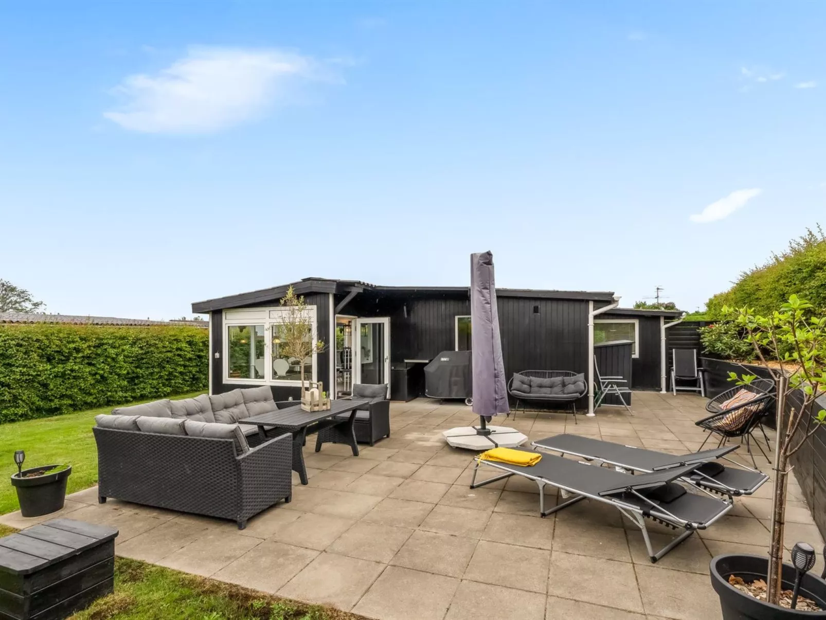 "Manina" - 230m from the sea-Outside